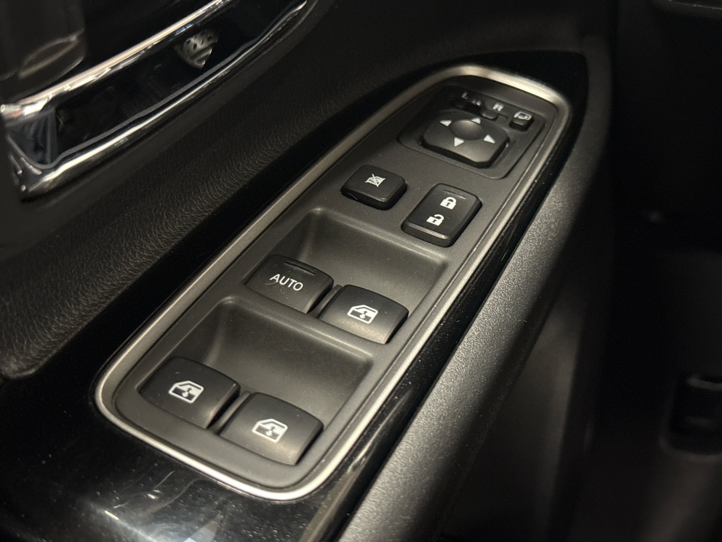 MITSUBISHI Outlander PHEV 2018