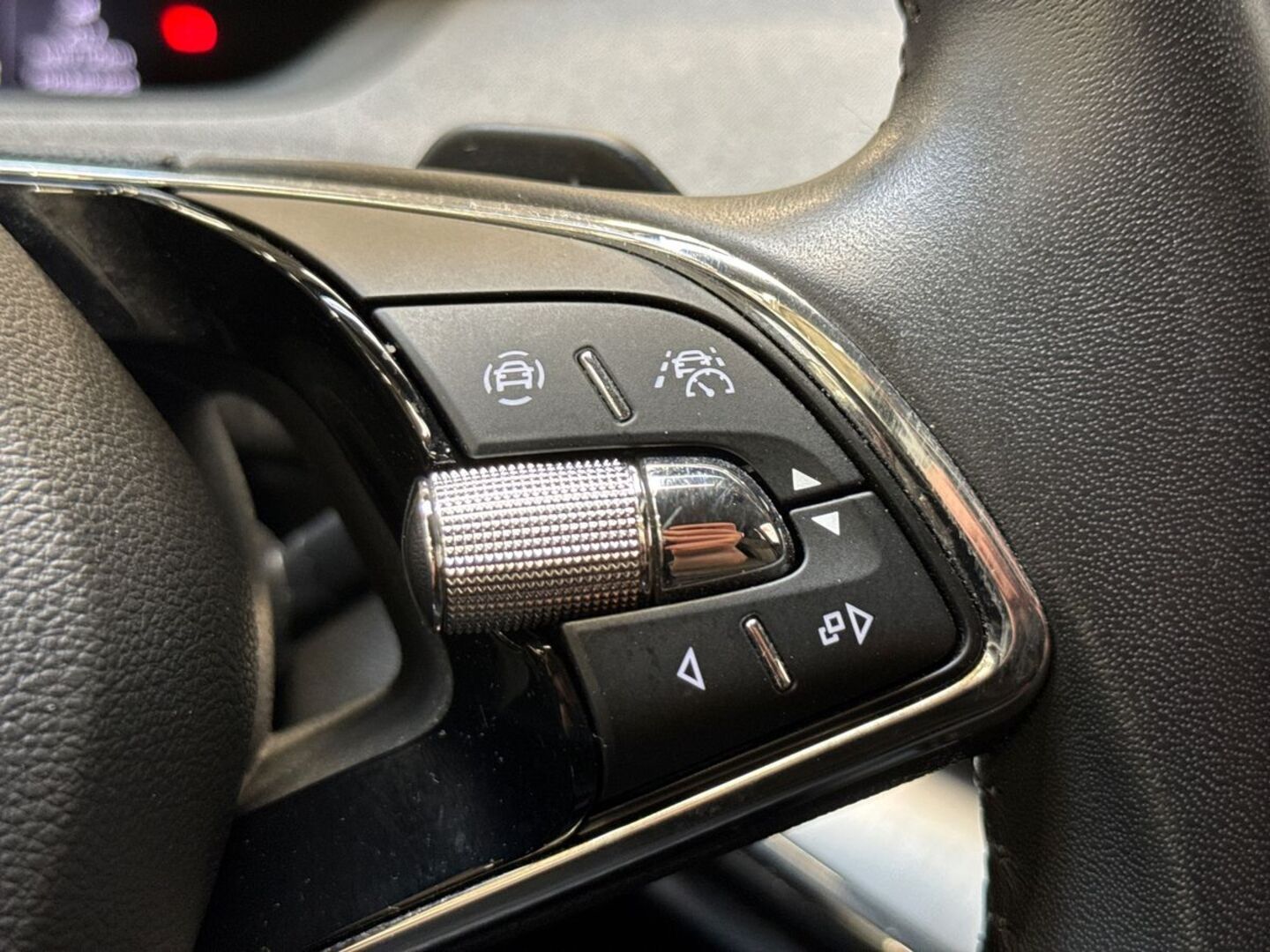 SKODA Enyaq 2022