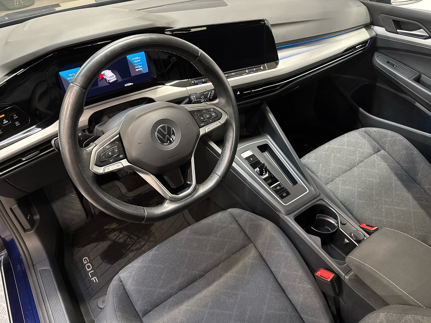 VOLKSWAGEN Golf 2022