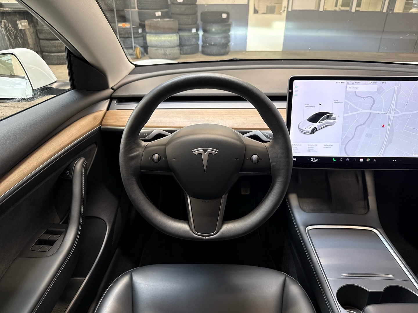 TESLA Model 3 2021