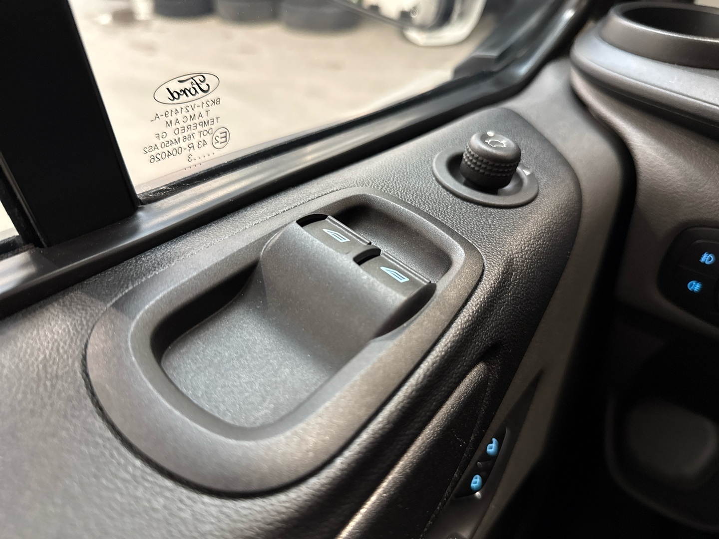 FORD Transit Custom 18