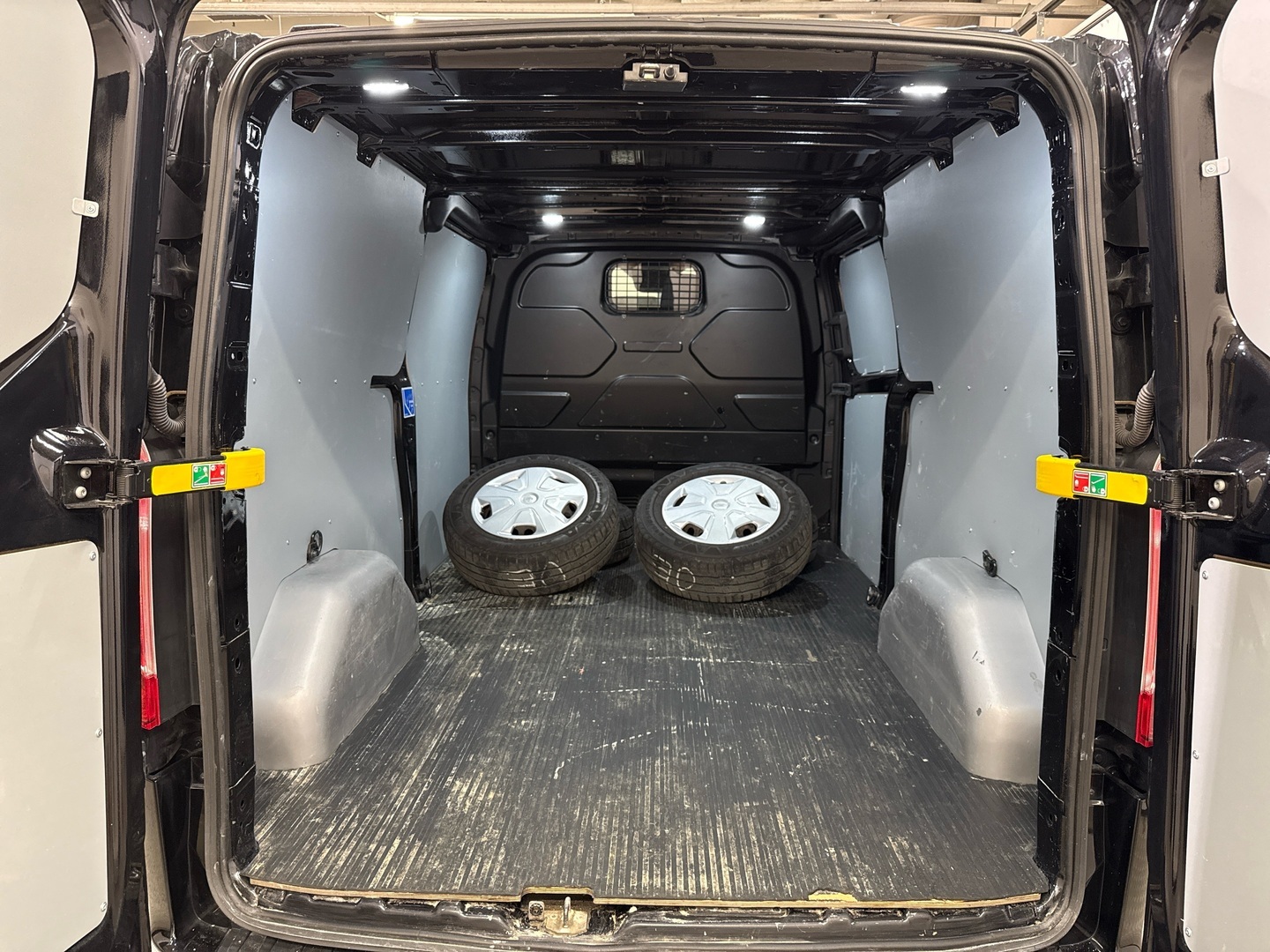 FORD Transit Custom 21