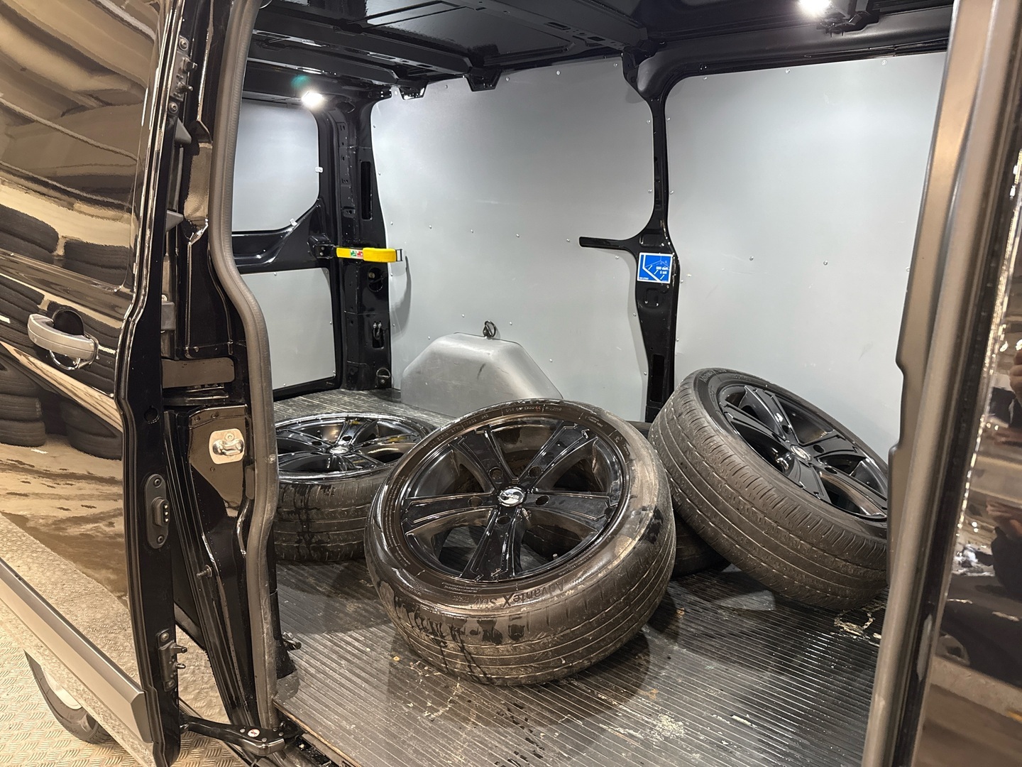 FORD Transit Custom 25