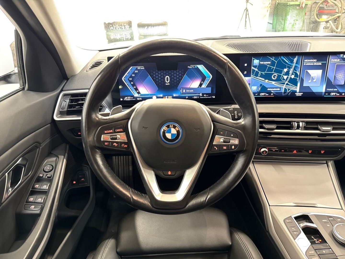 BMW 330 21