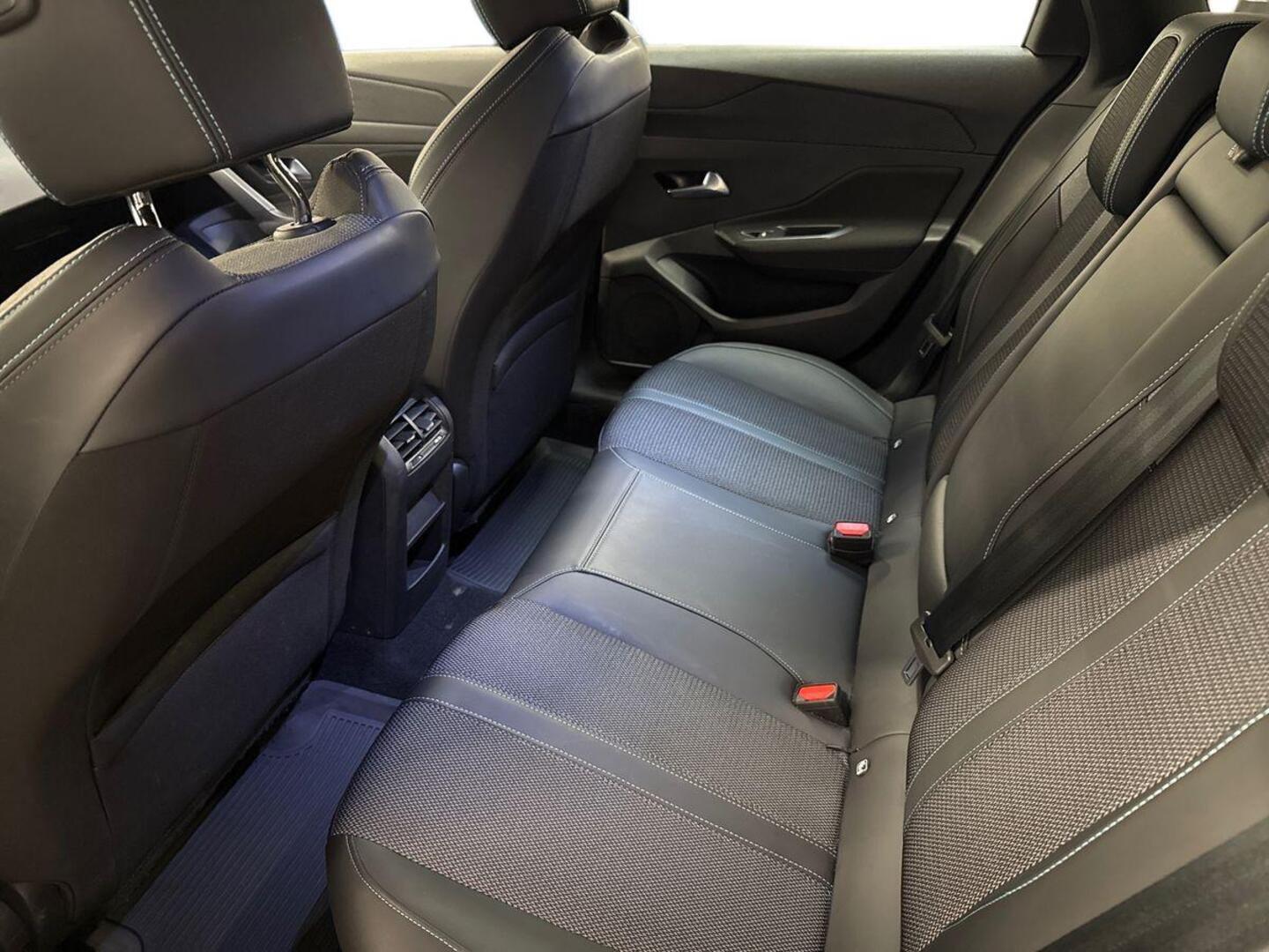 PEUGEOT 308 2024