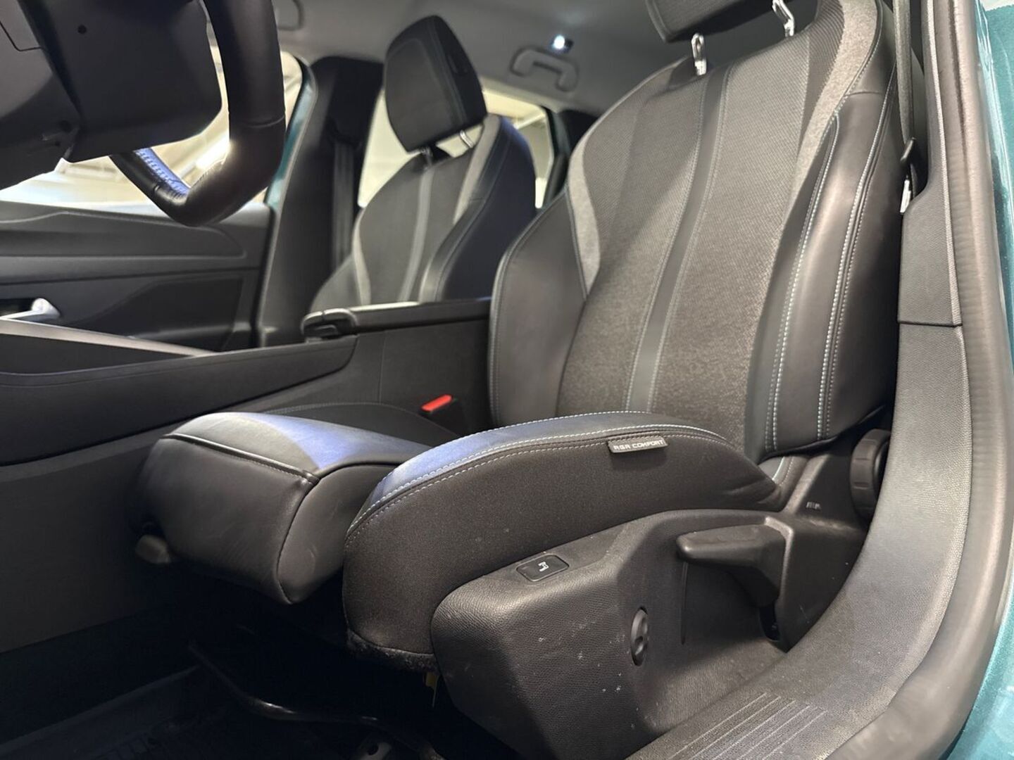 PEUGEOT 308 2024