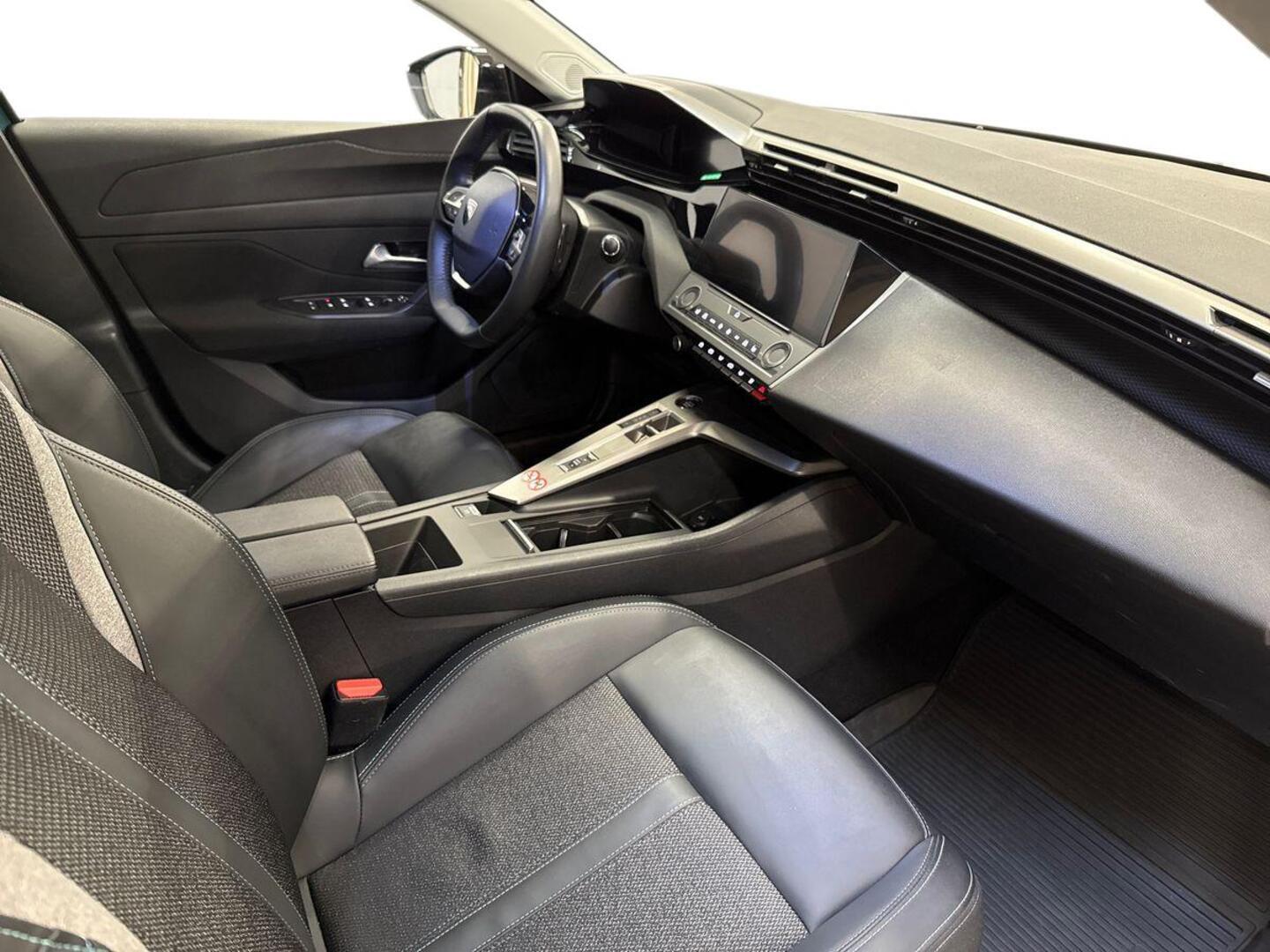 PEUGEOT 308 2024