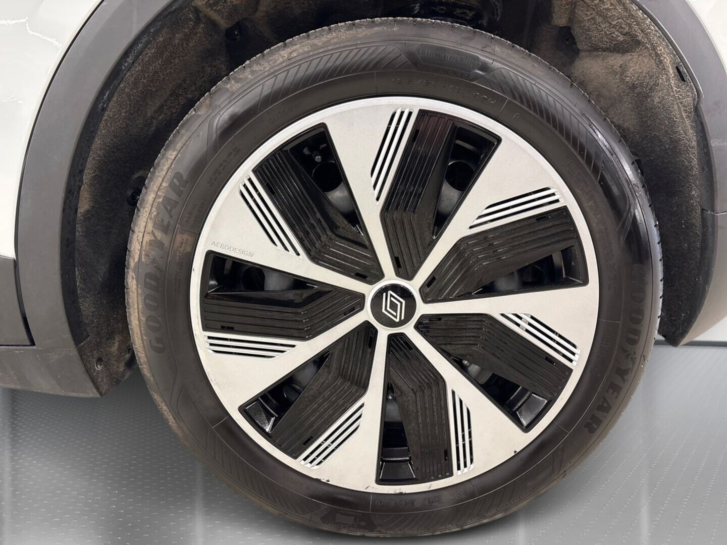 RENAULT Megane 2023
