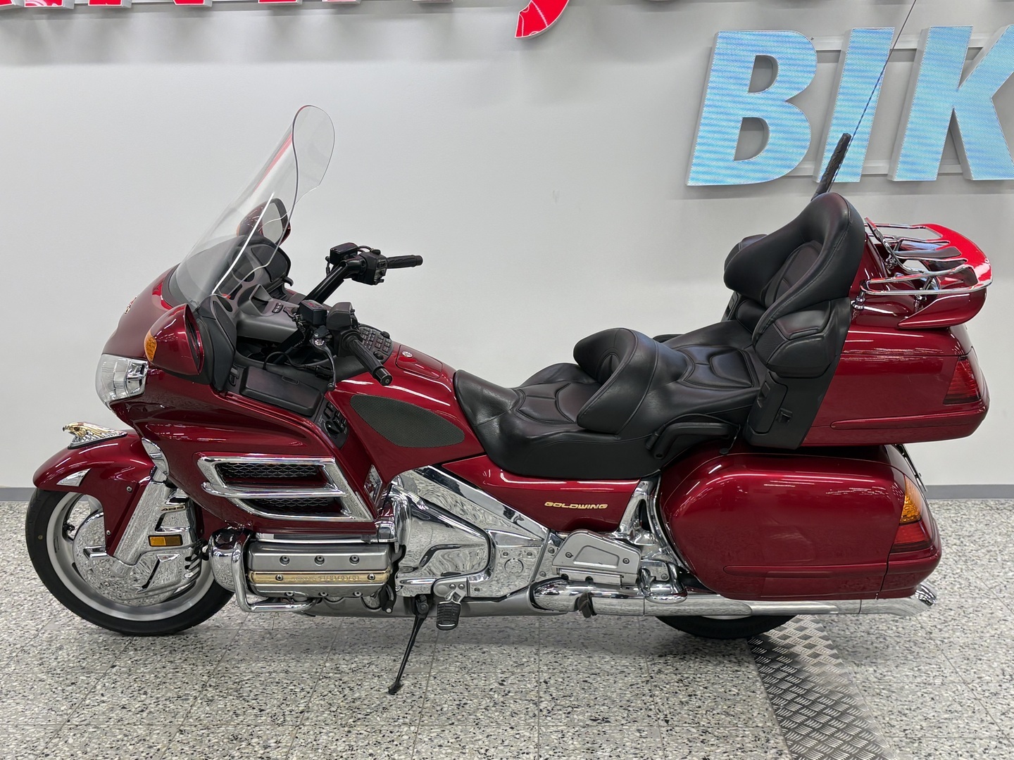 HONDA GL 2004