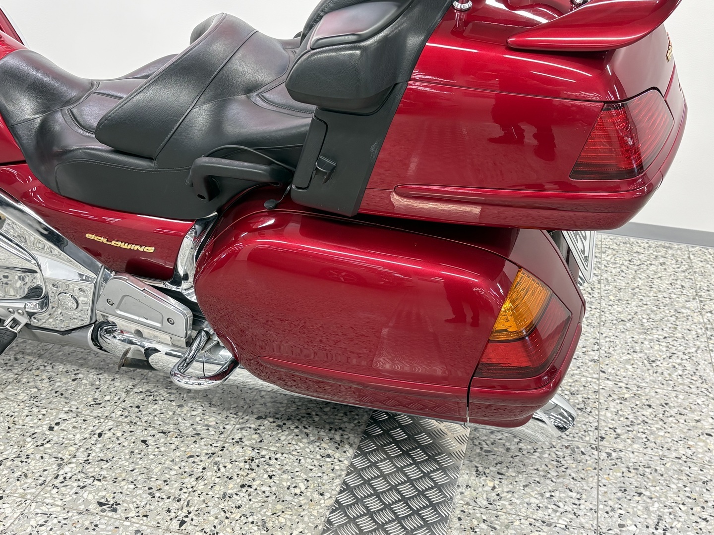 HONDA GL 2004