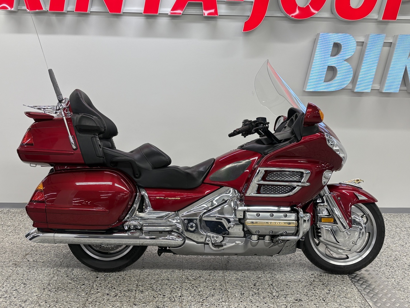HONDA GL 2004