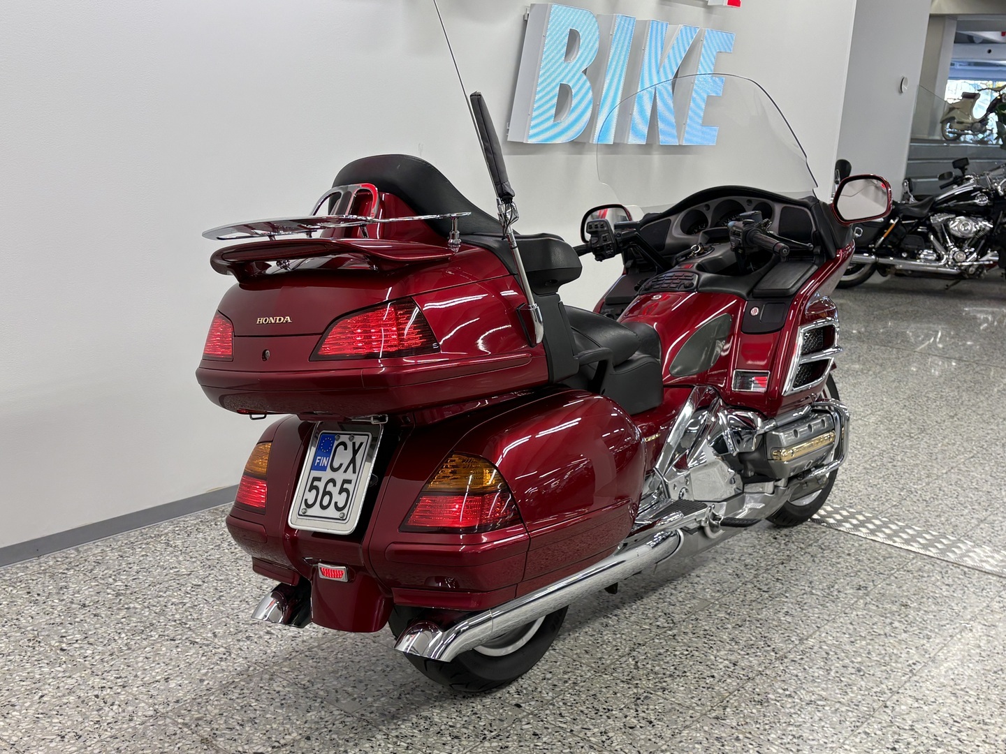 HONDA GL 2004