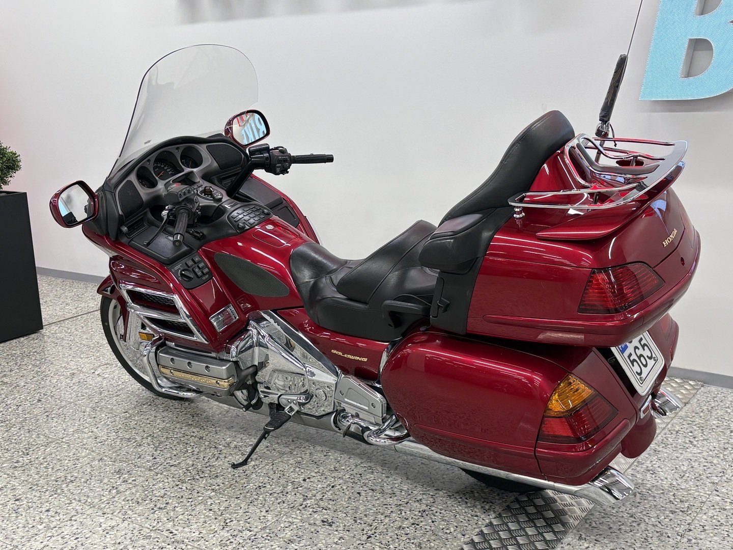 HONDA GL 2004