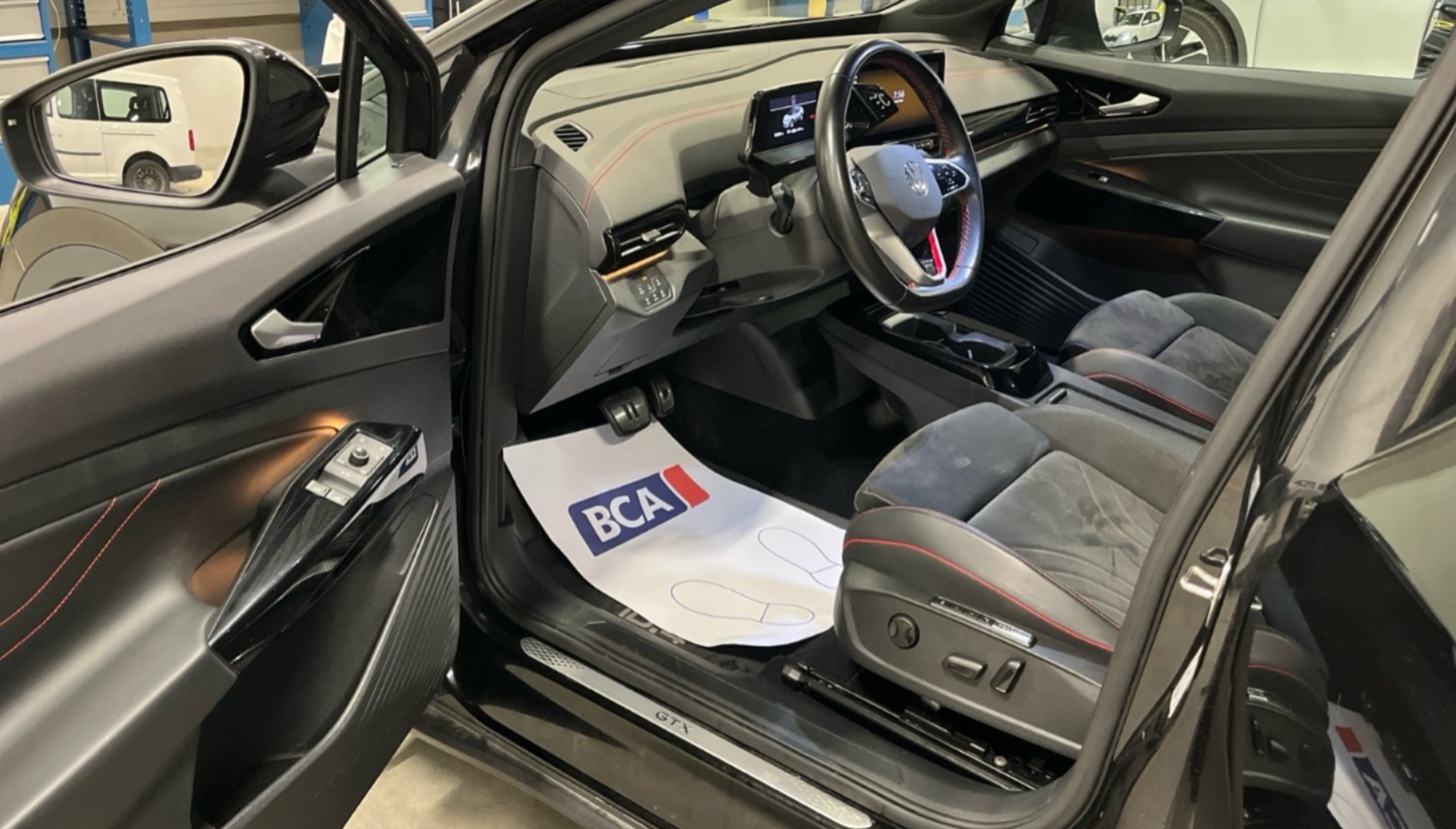 VOLKSWAGEN ID.4 2023