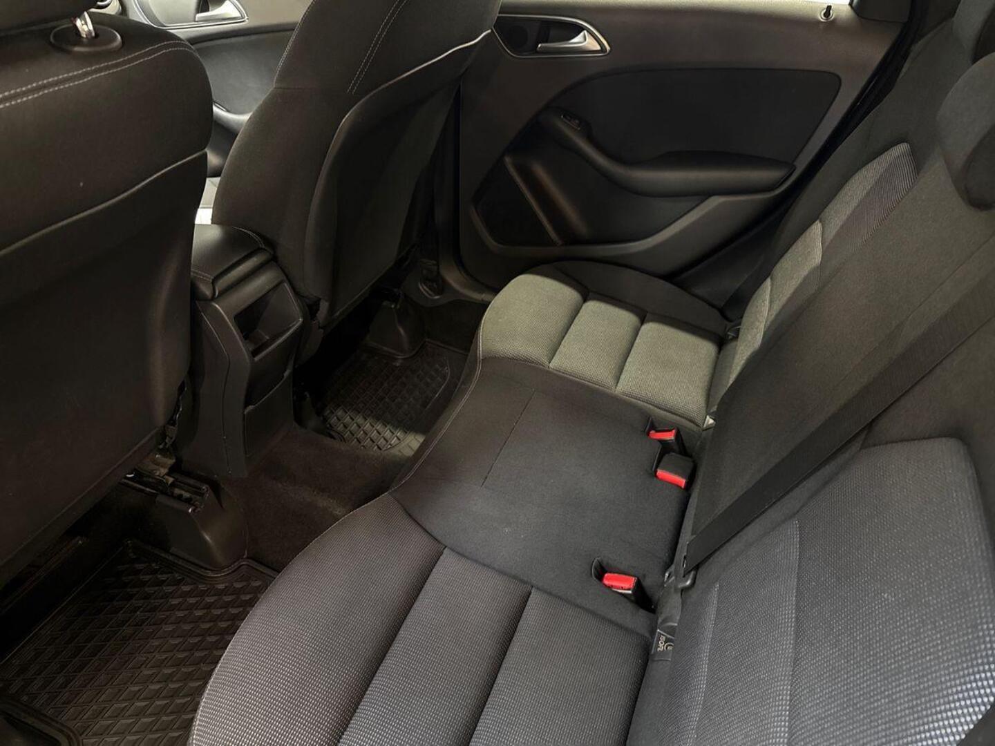 MERCEDES-BENZ B 2013