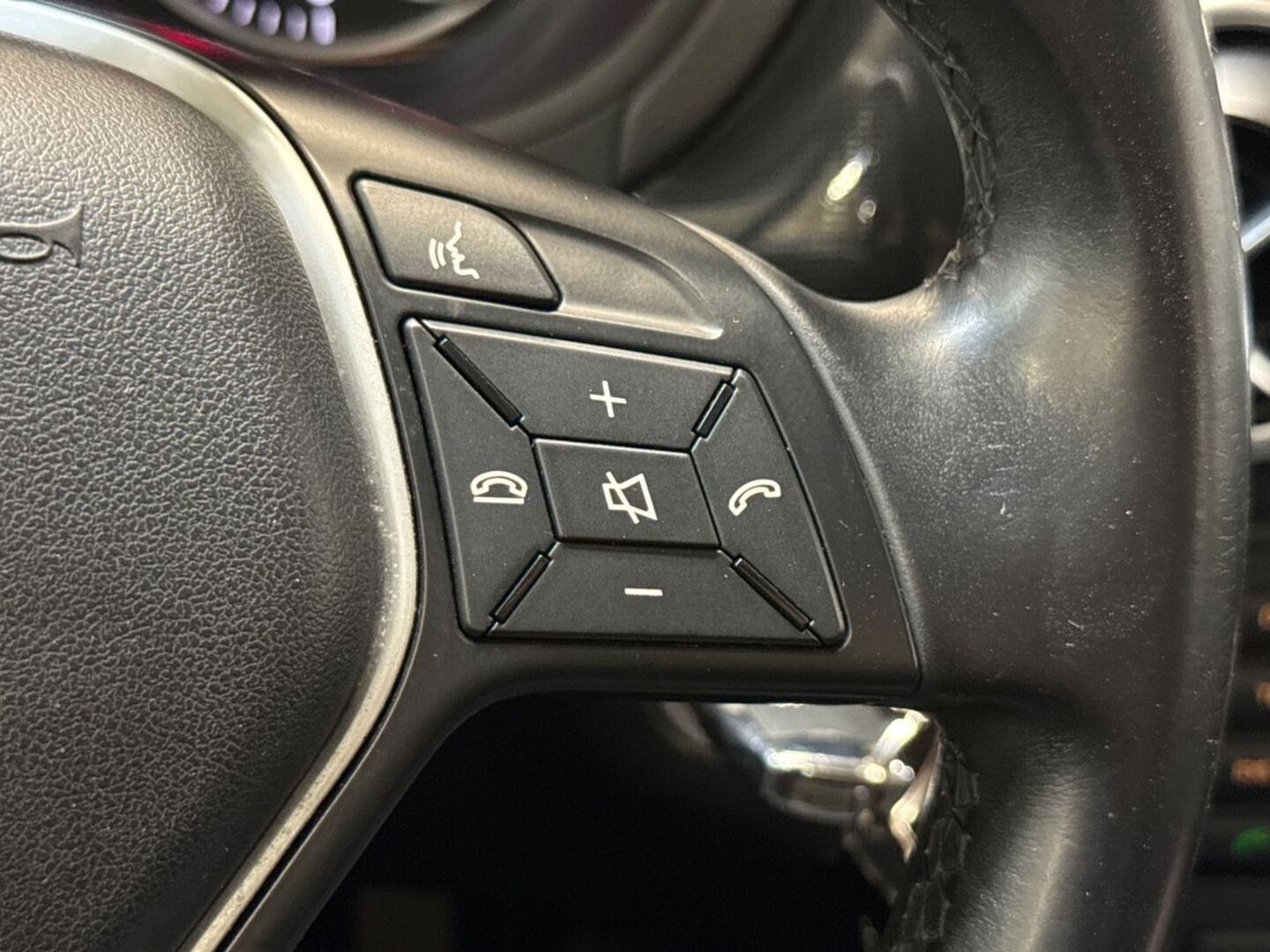 MERCEDES-BENZ B 2013