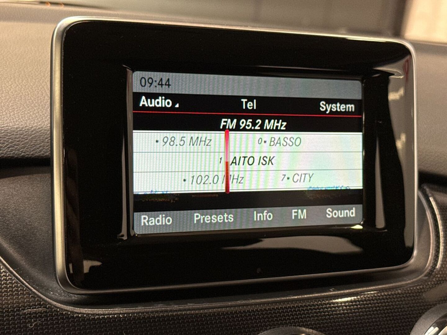 MERCEDES-BENZ B 2013