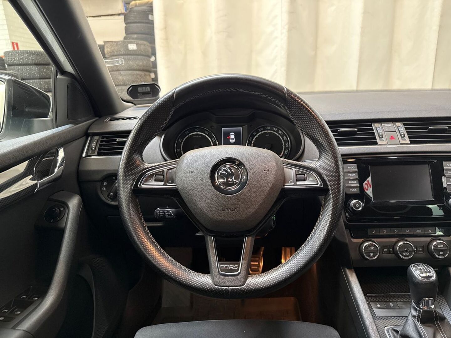 SKODA Octavia 2014