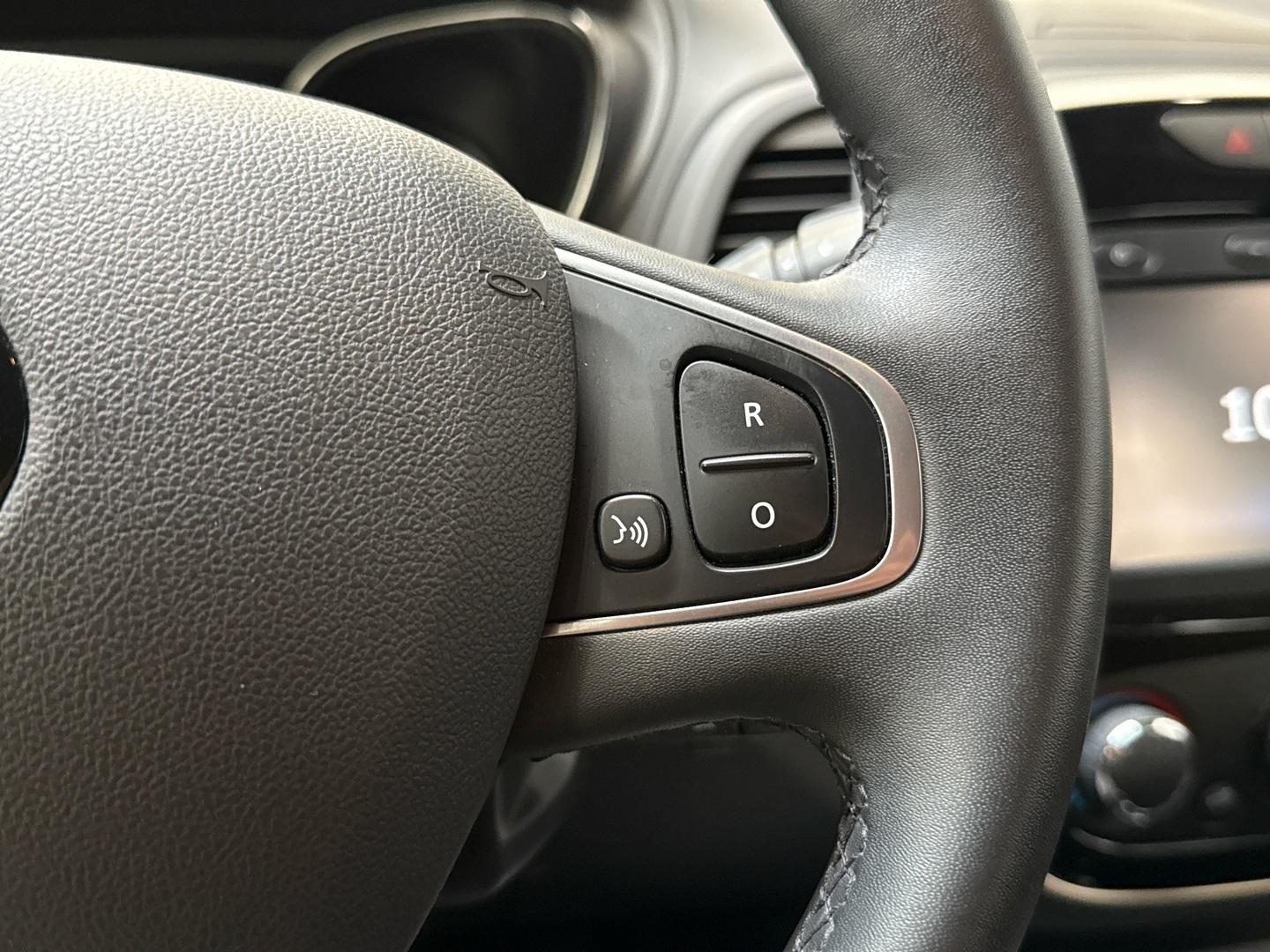 RENAULT Captur 2019