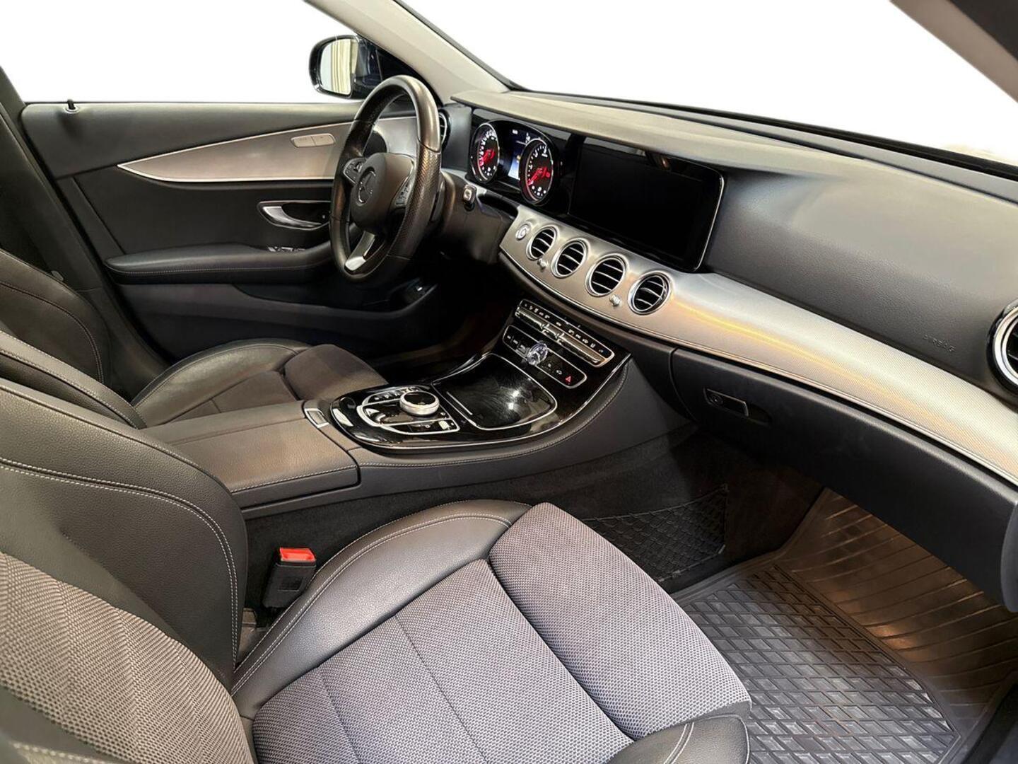 MERCEDES-BENZ E 2018