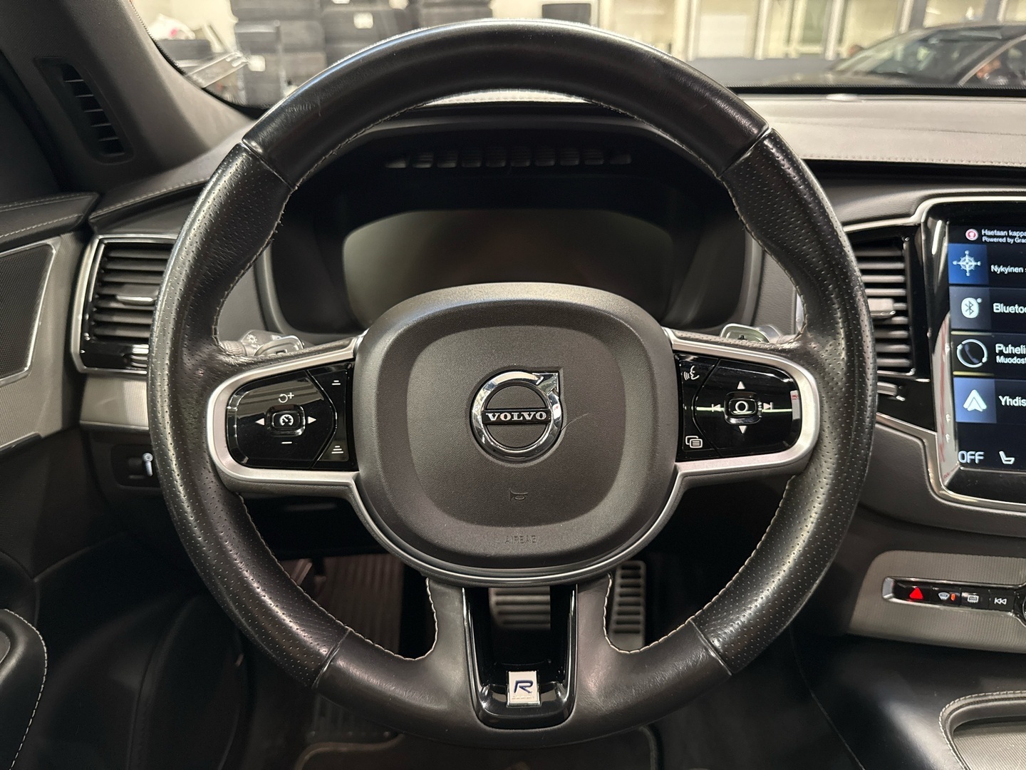 VOLVO XC90 2018