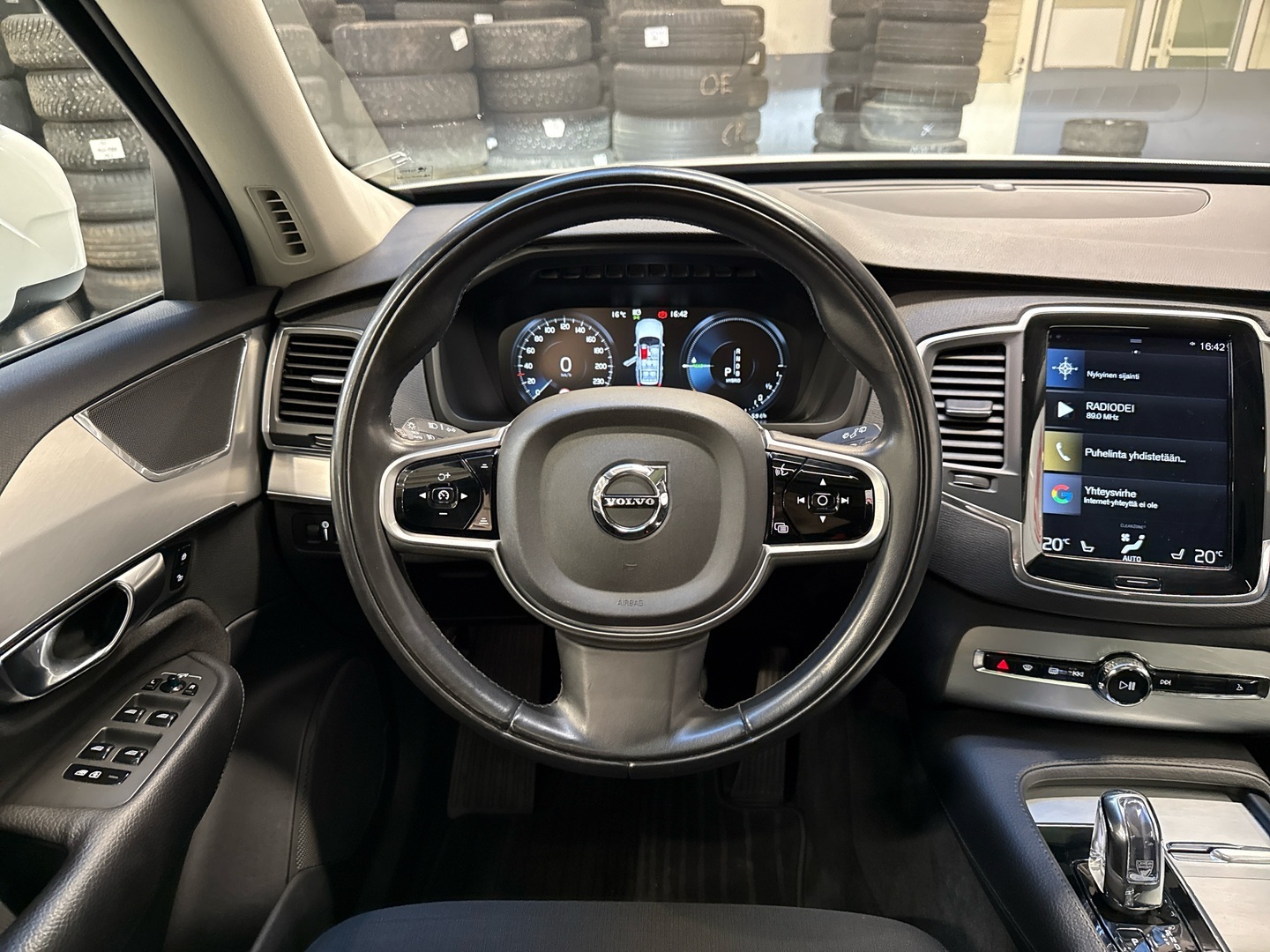 VOLVO XC90 2019