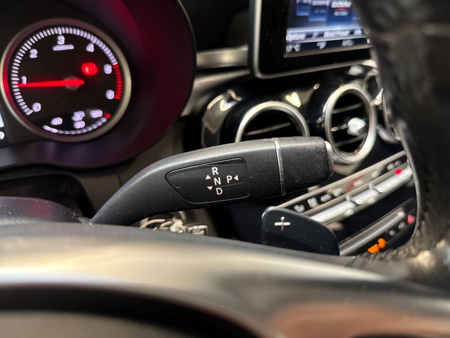 MERCEDES-BENZ C 2015