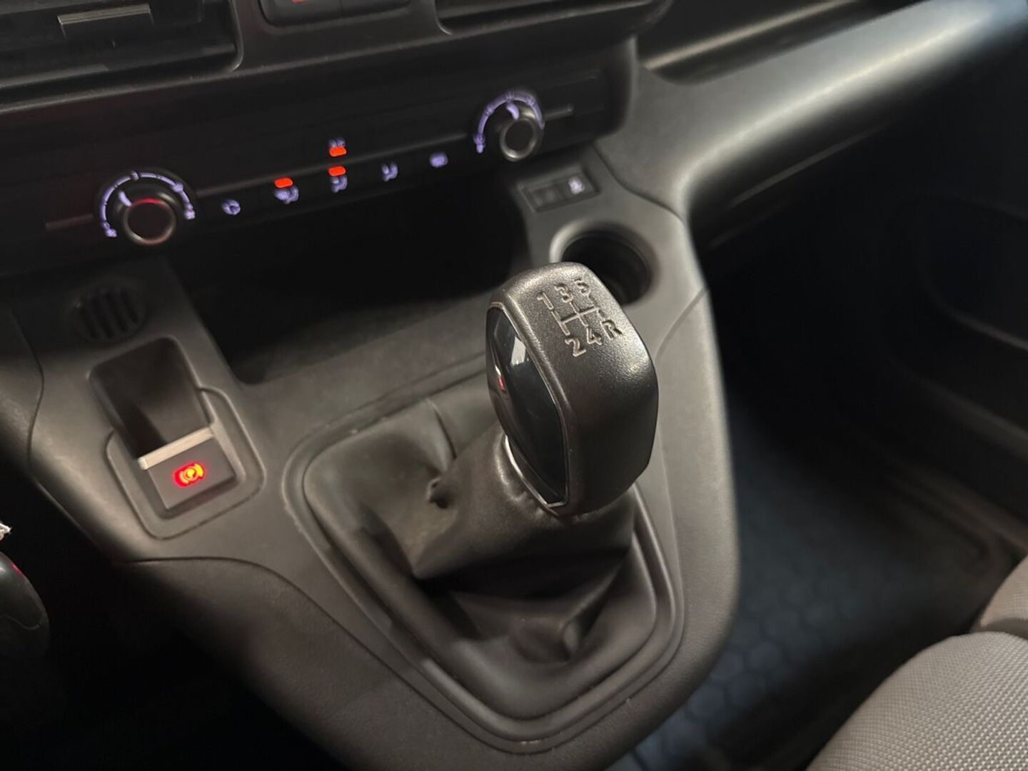 OPEL Combo 25