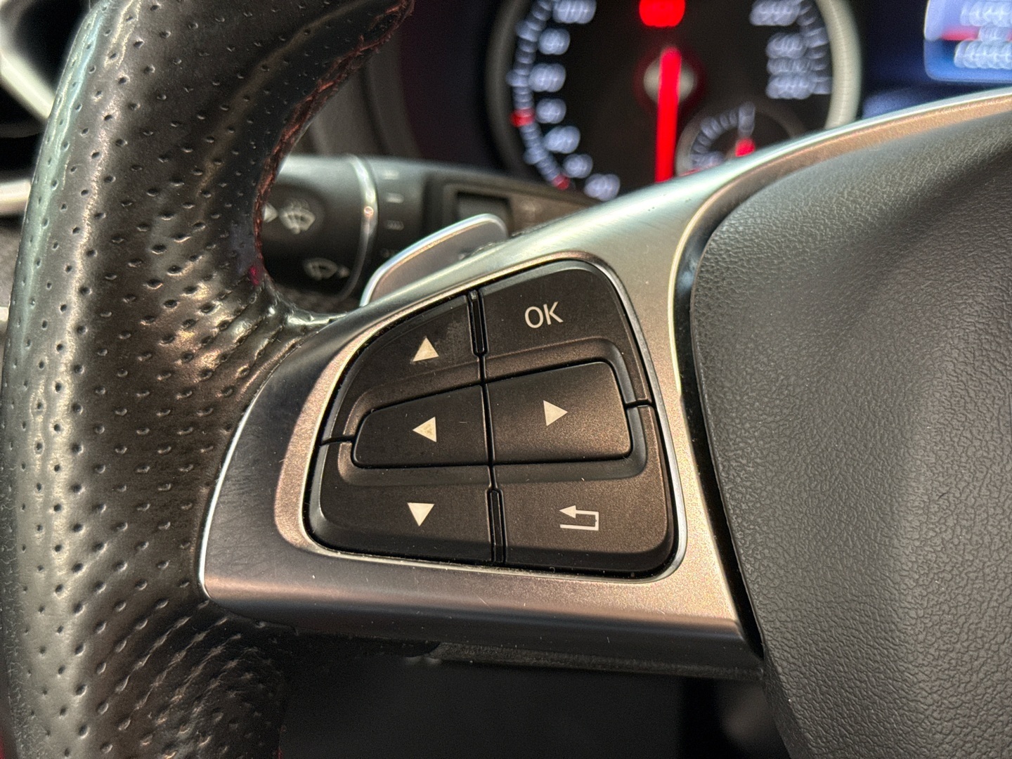 MERCEDES-BENZ B 2017