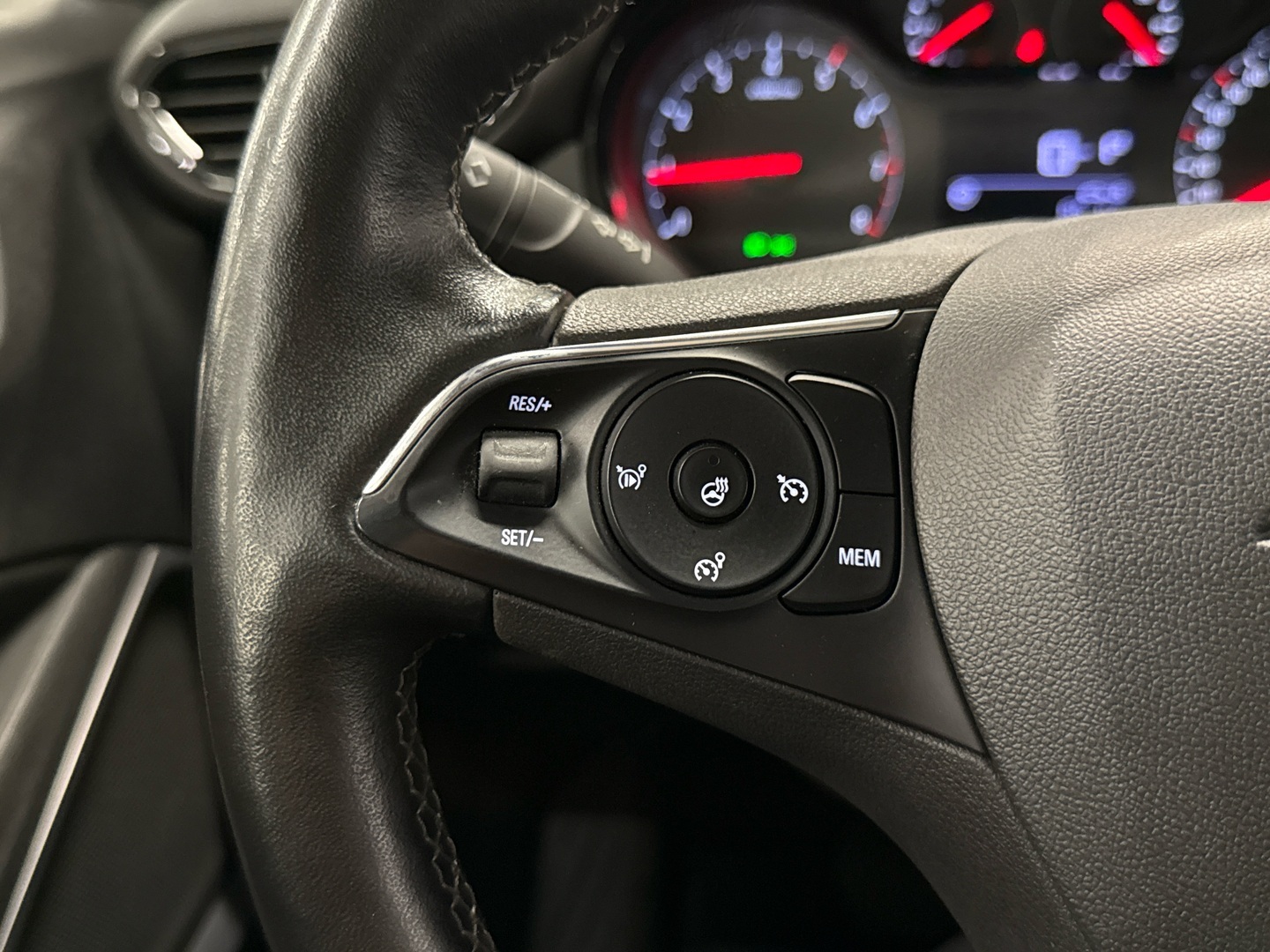 OPEL Crossland X 2019