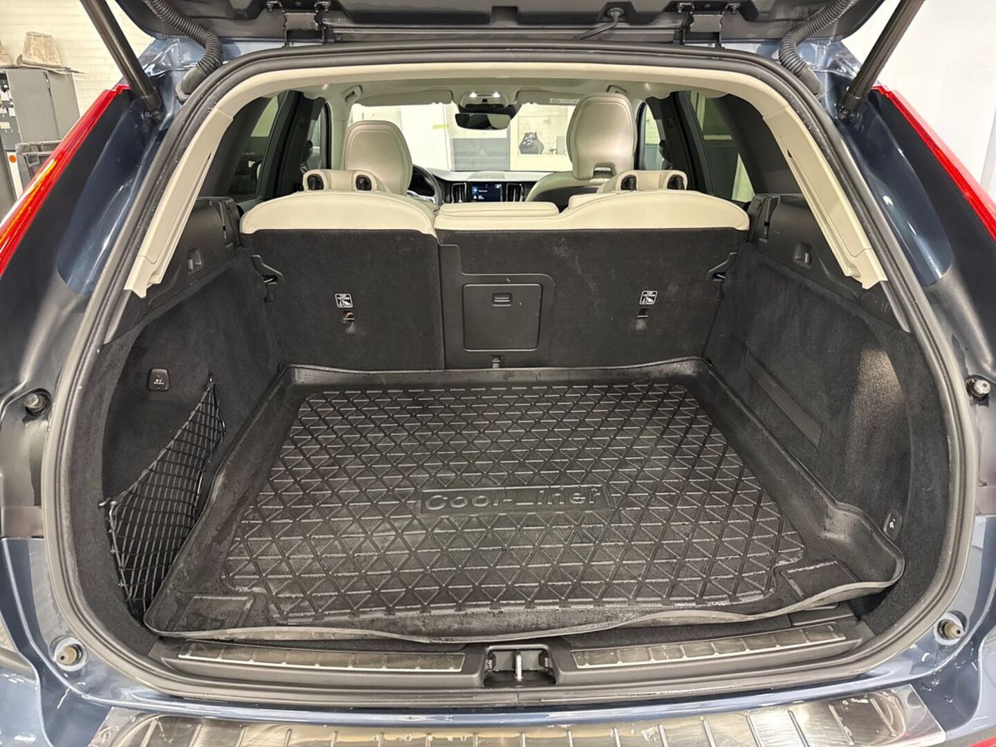 VOLVO XC60 2020