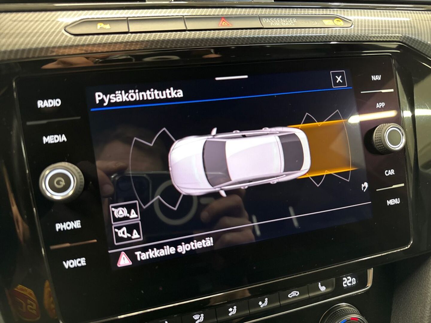 VOLKSWAGEN Arteon 22