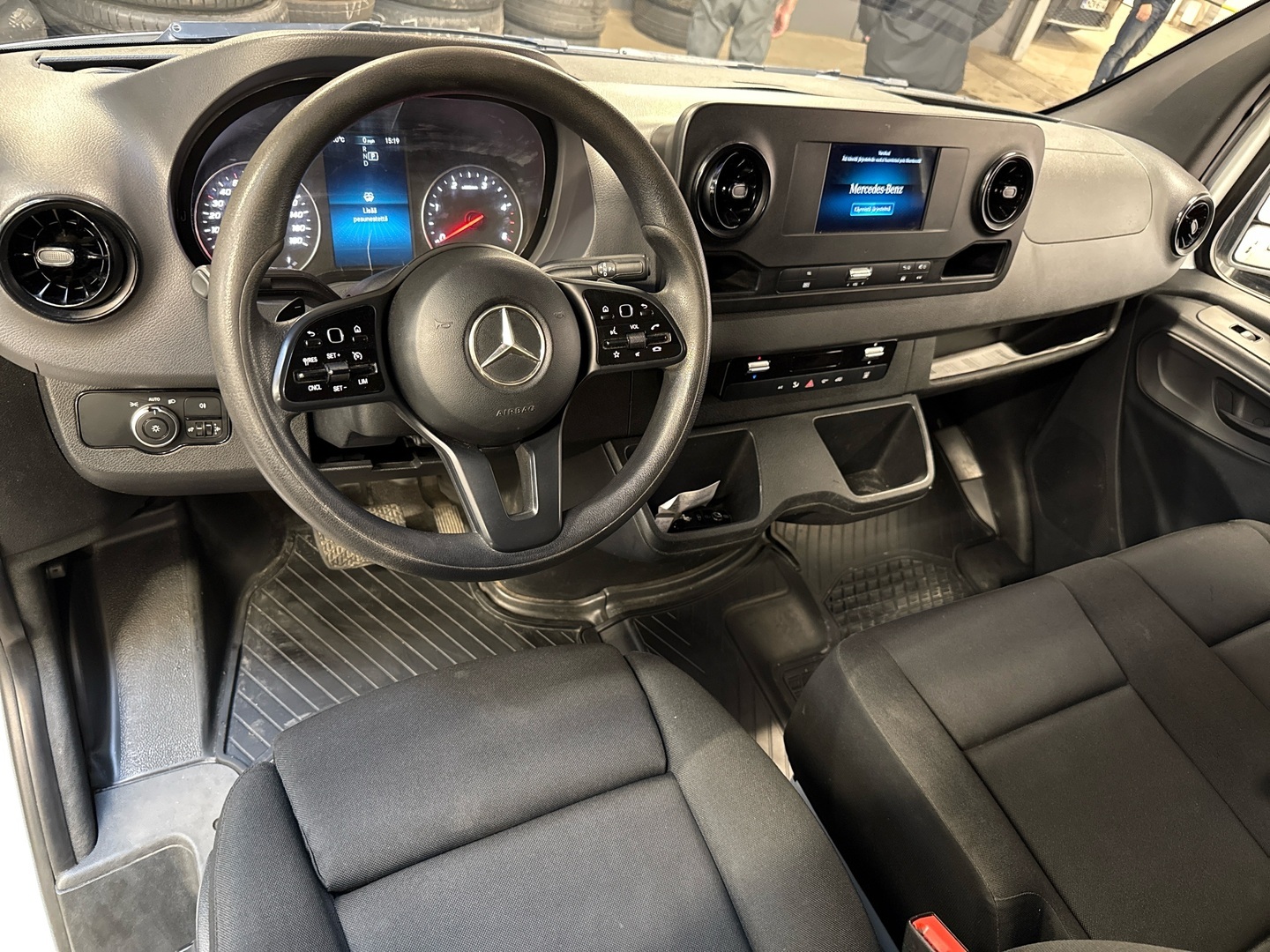 MERCEDES-BENZ Sprinter 2020