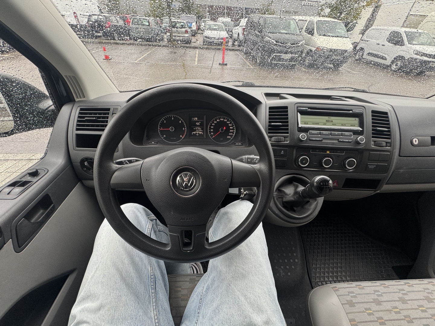 VOLKSWAGEN Transporter 2012
