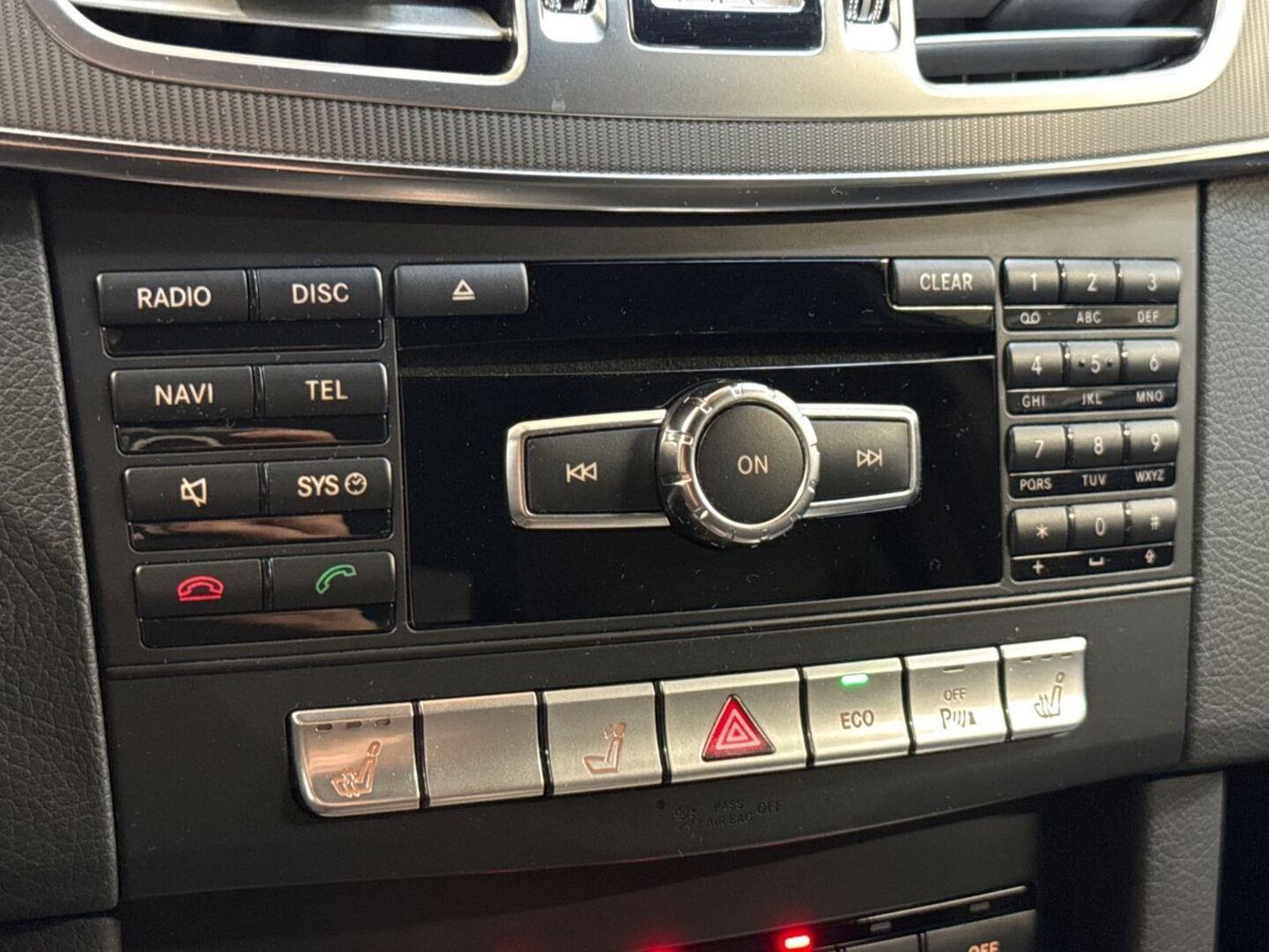 MERCEDES-BENZ E 2013