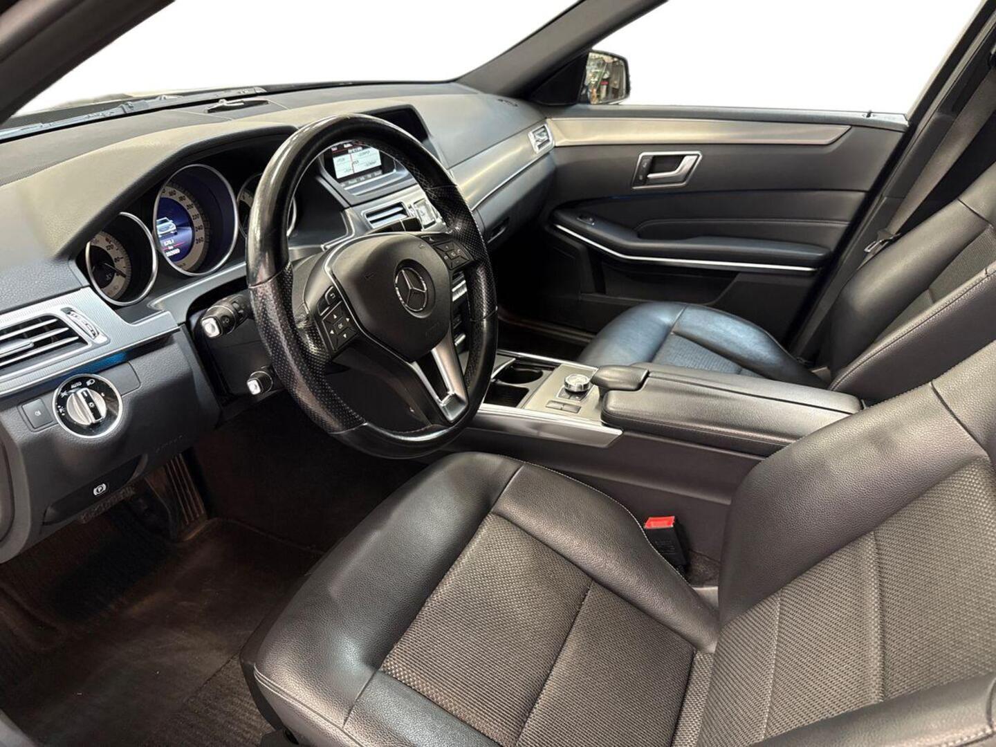 MERCEDES-BENZ E 2013