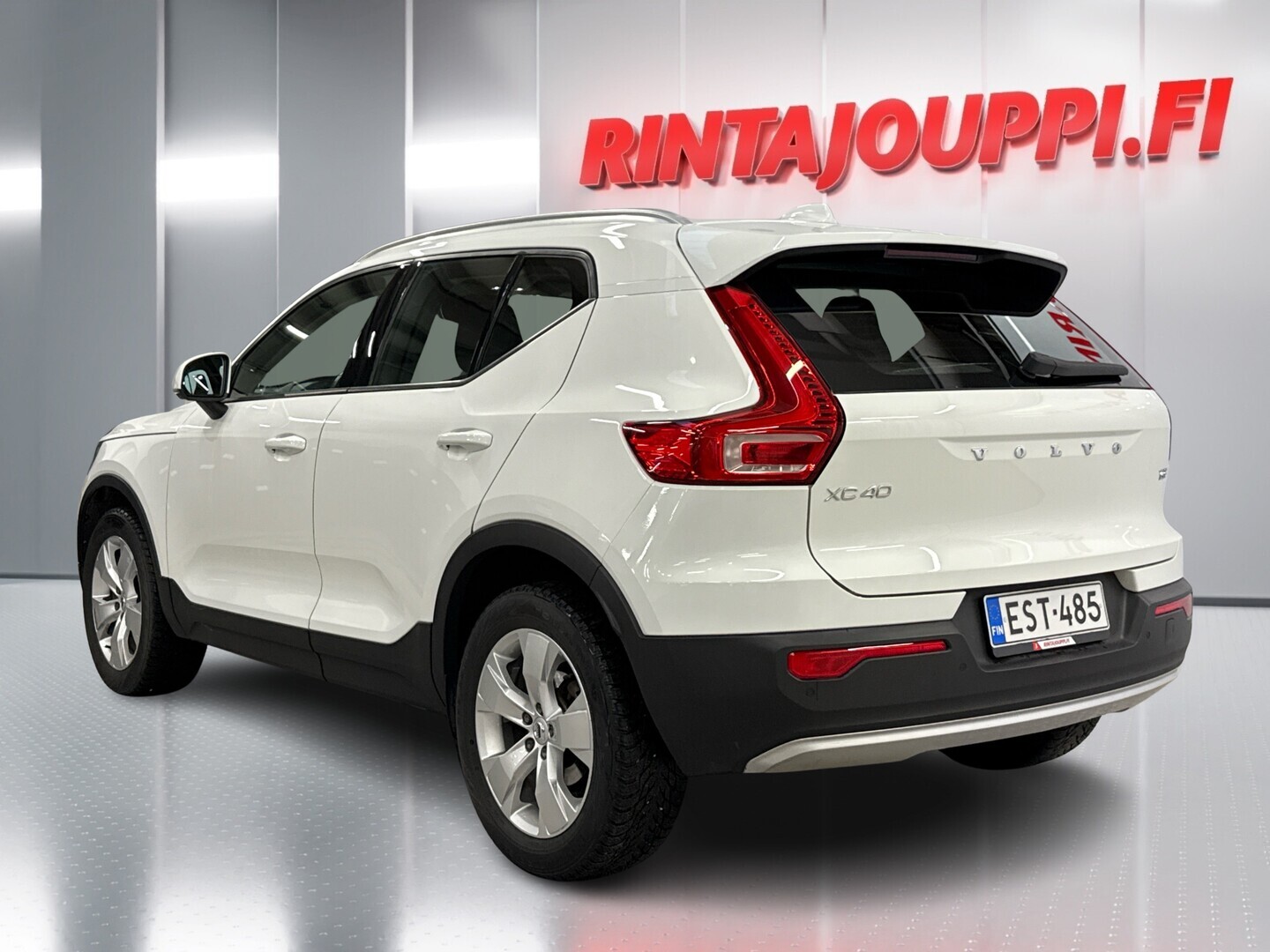 VOLVO XC40 2021