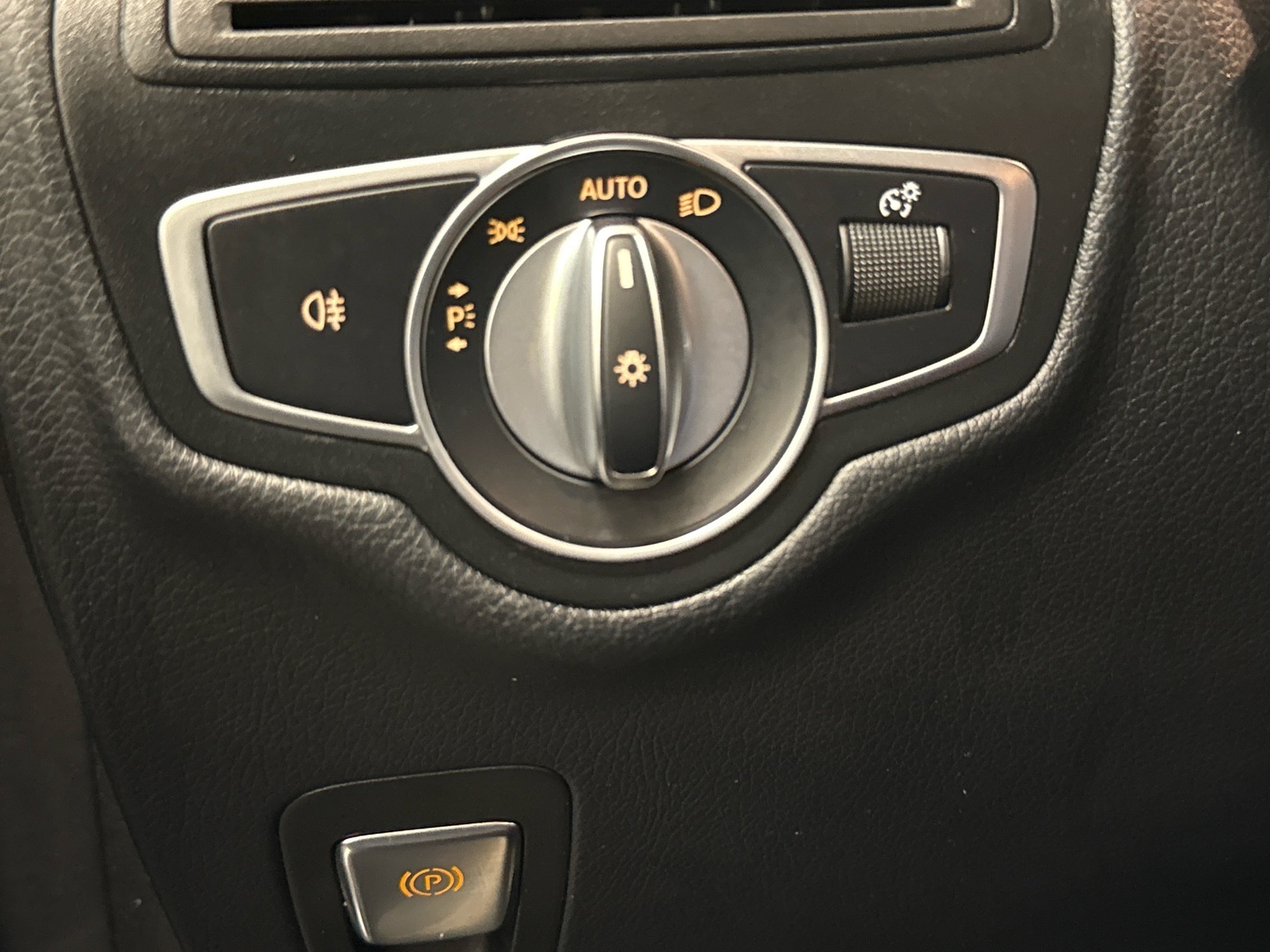 MERCEDES-BENZ GLC 2018