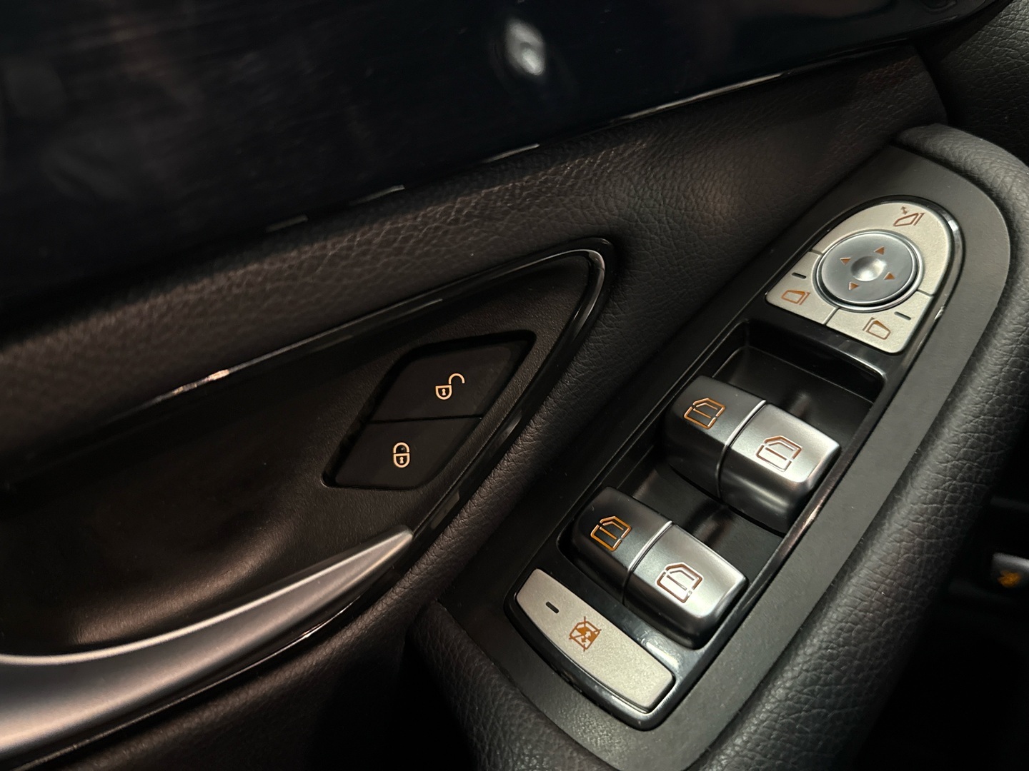 MERCEDES-BENZ GLC 2018