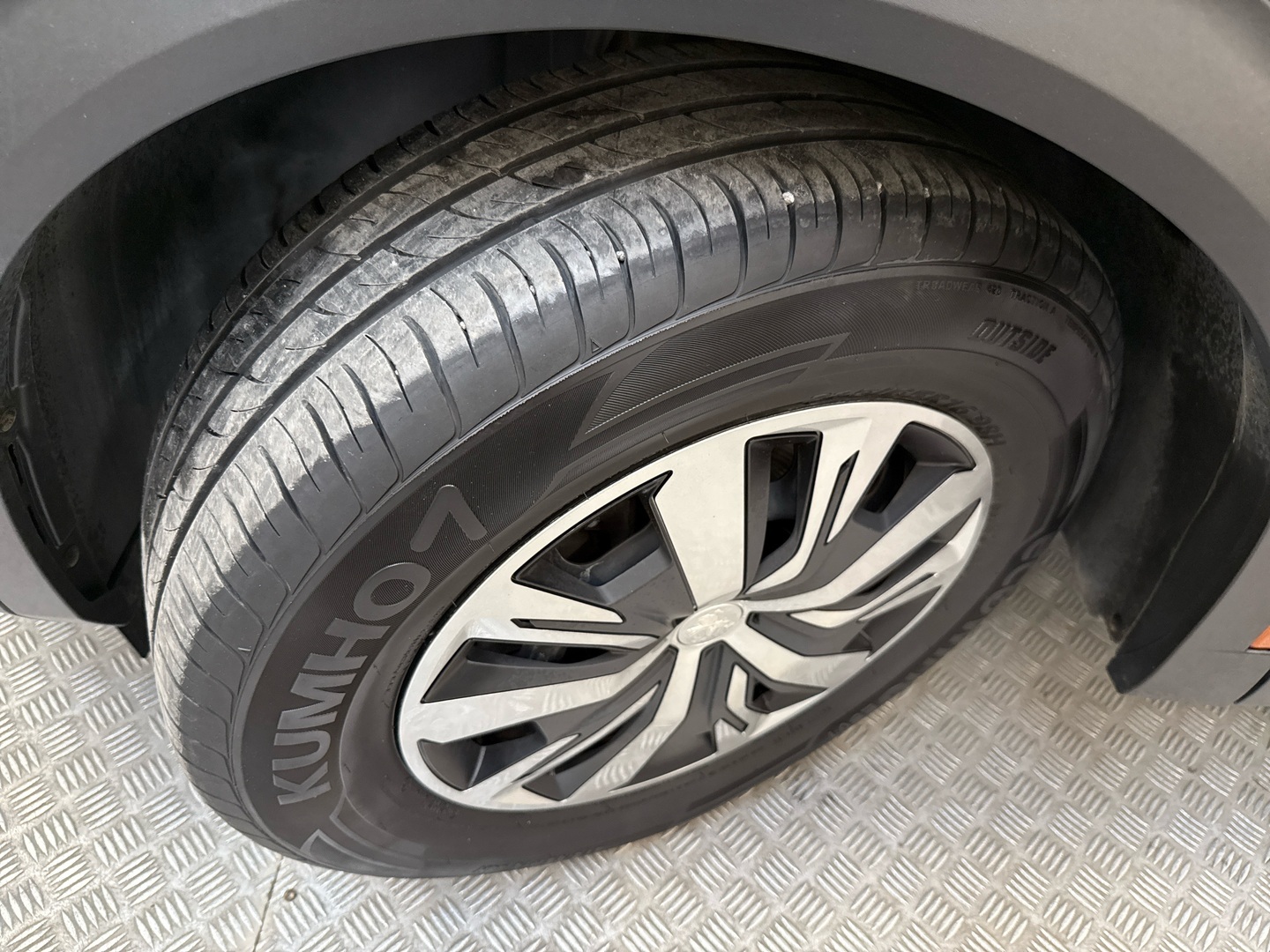 PEUGEOT 2008 2021