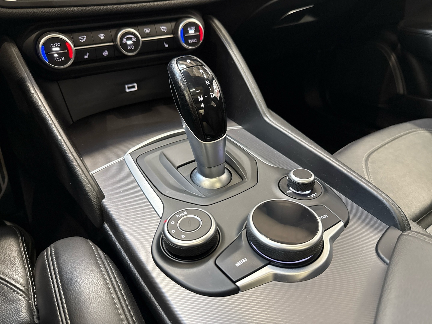 ALFA ROMEO Giulia 2018