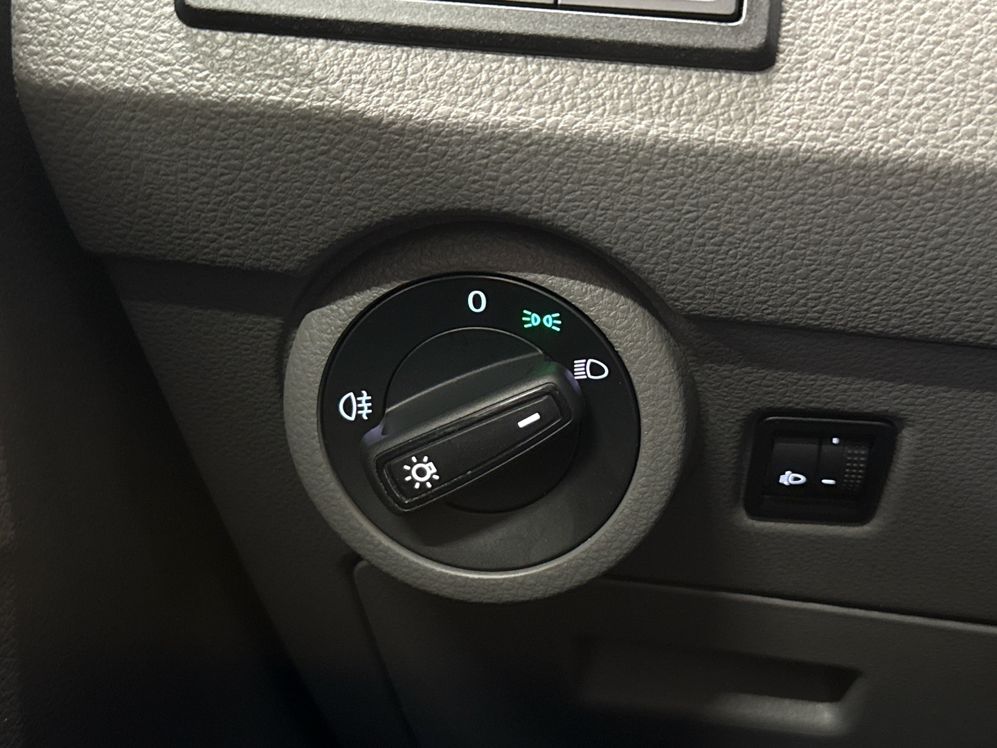 VOLKSWAGEN Transporter 2021