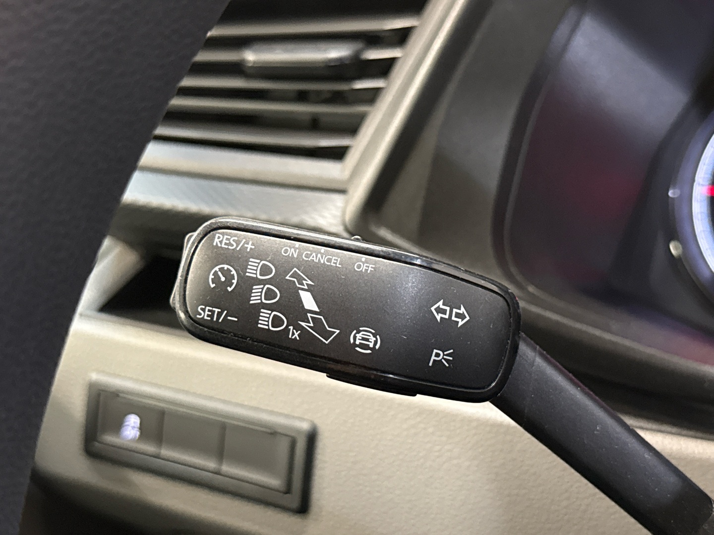 VOLKSWAGEN Transporter 2021