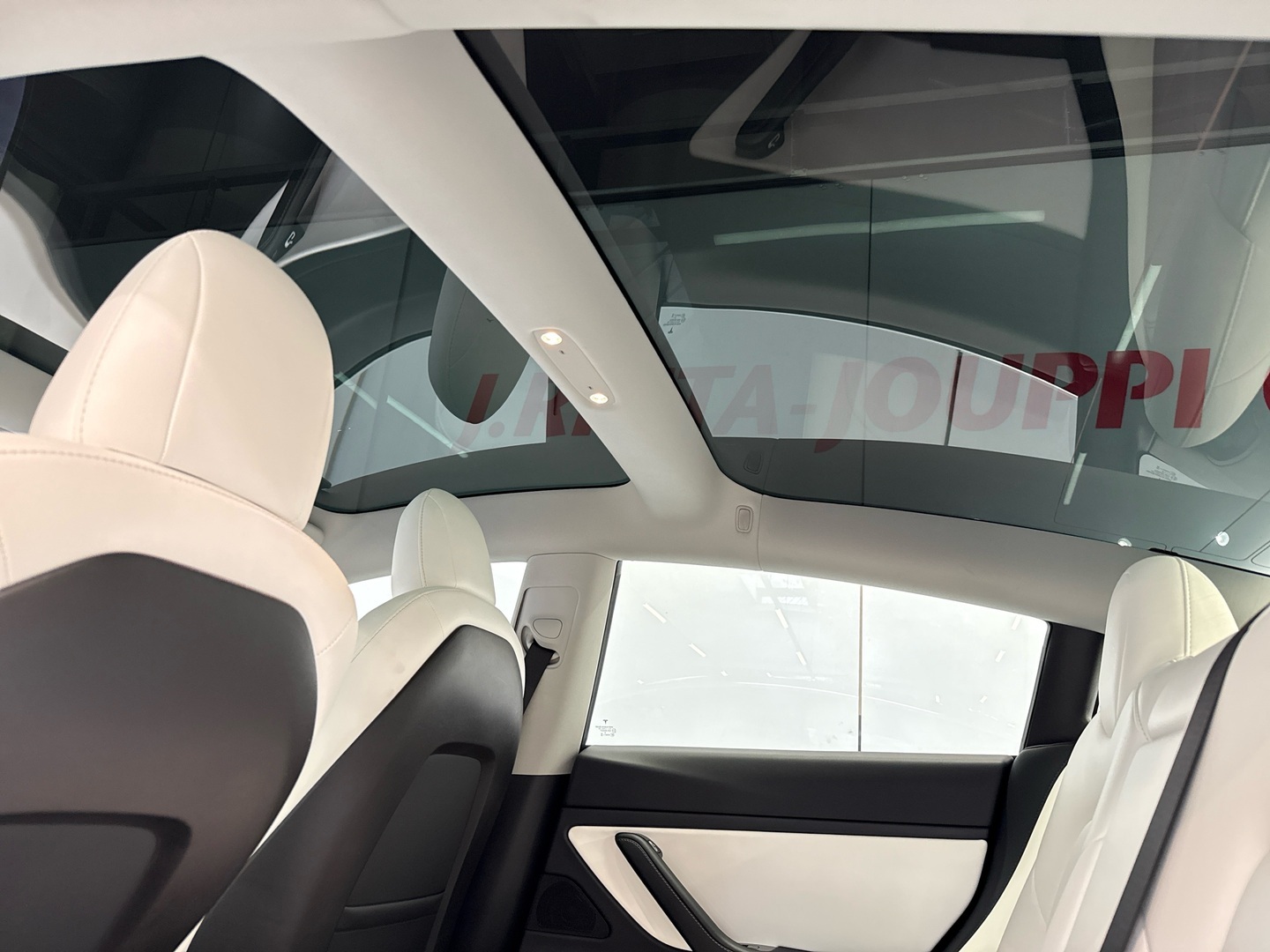 TESLA Model 3 2020