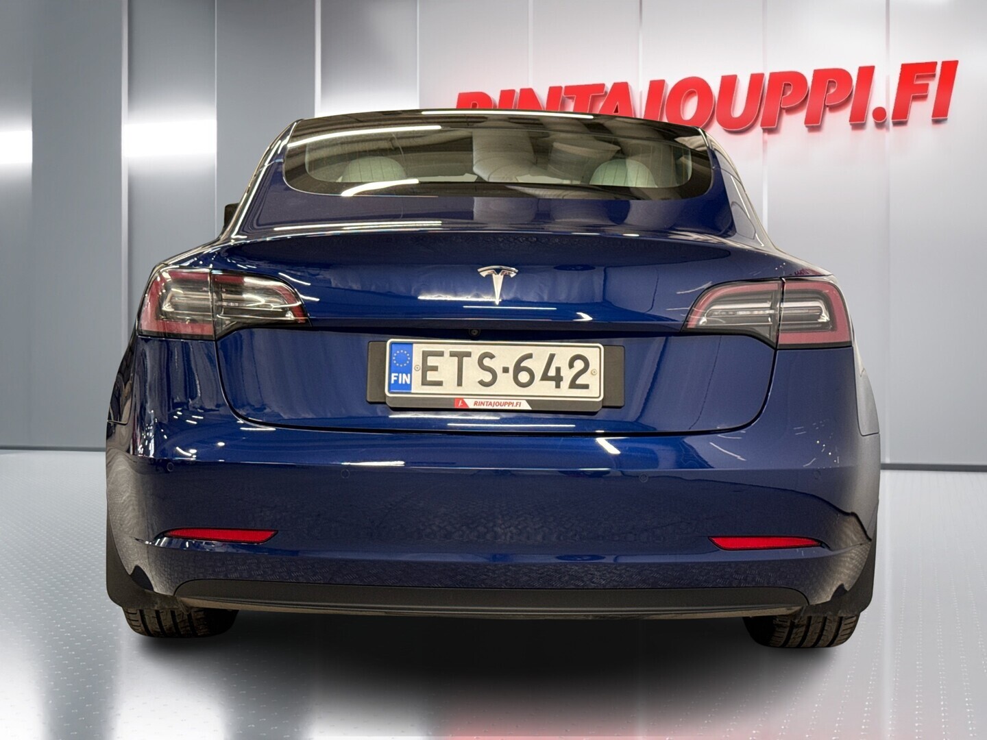 TESLA Model 3 2020