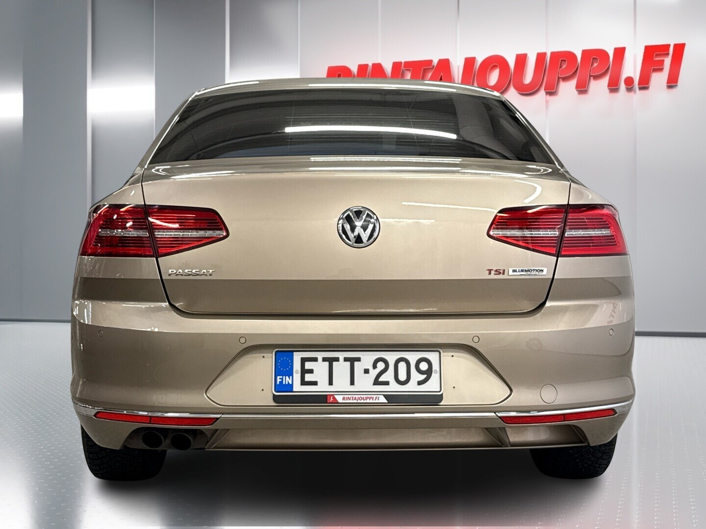 VOLKSWAGEN Passat 2016