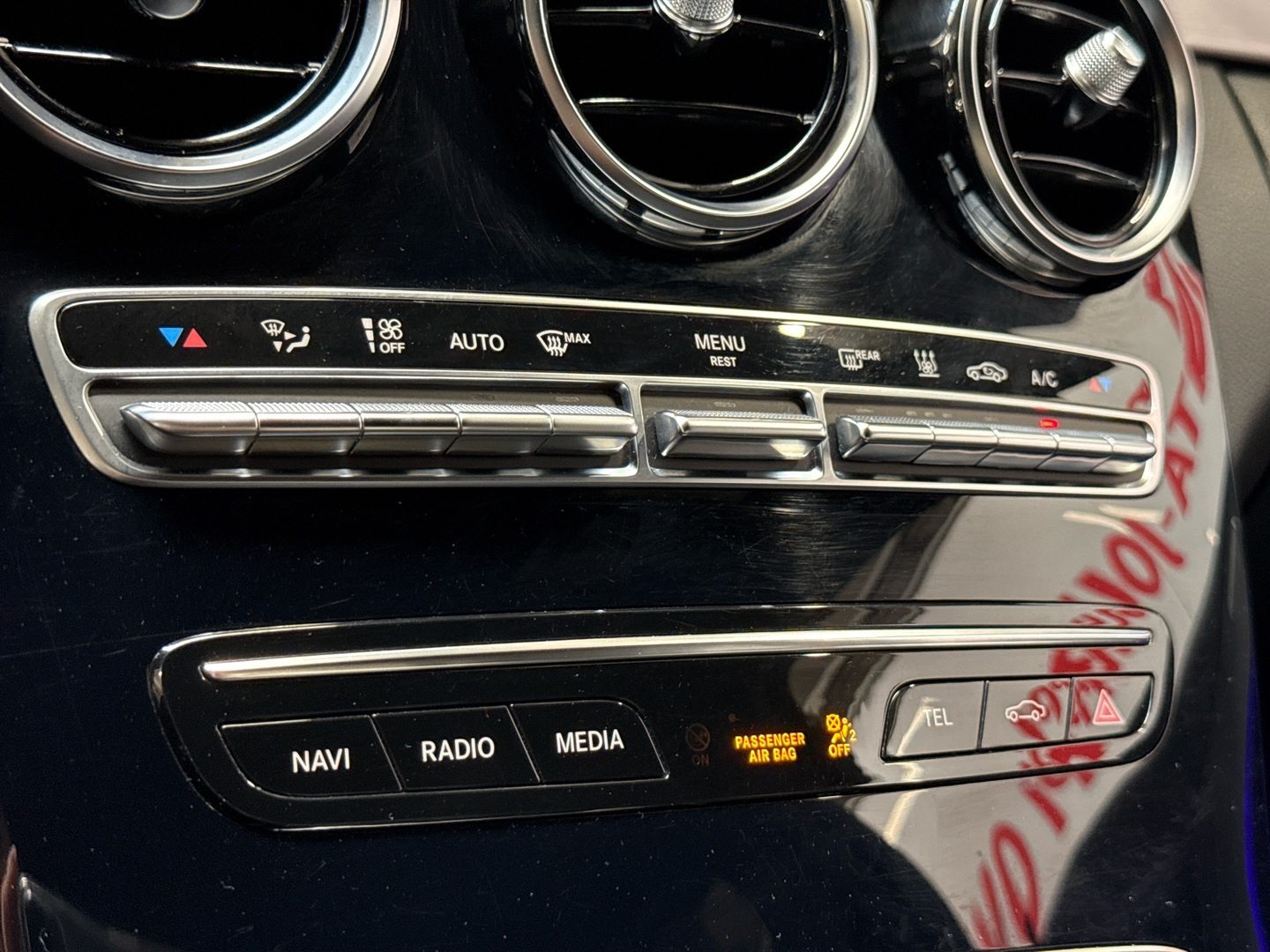 MERCEDES-BENZ C 2021