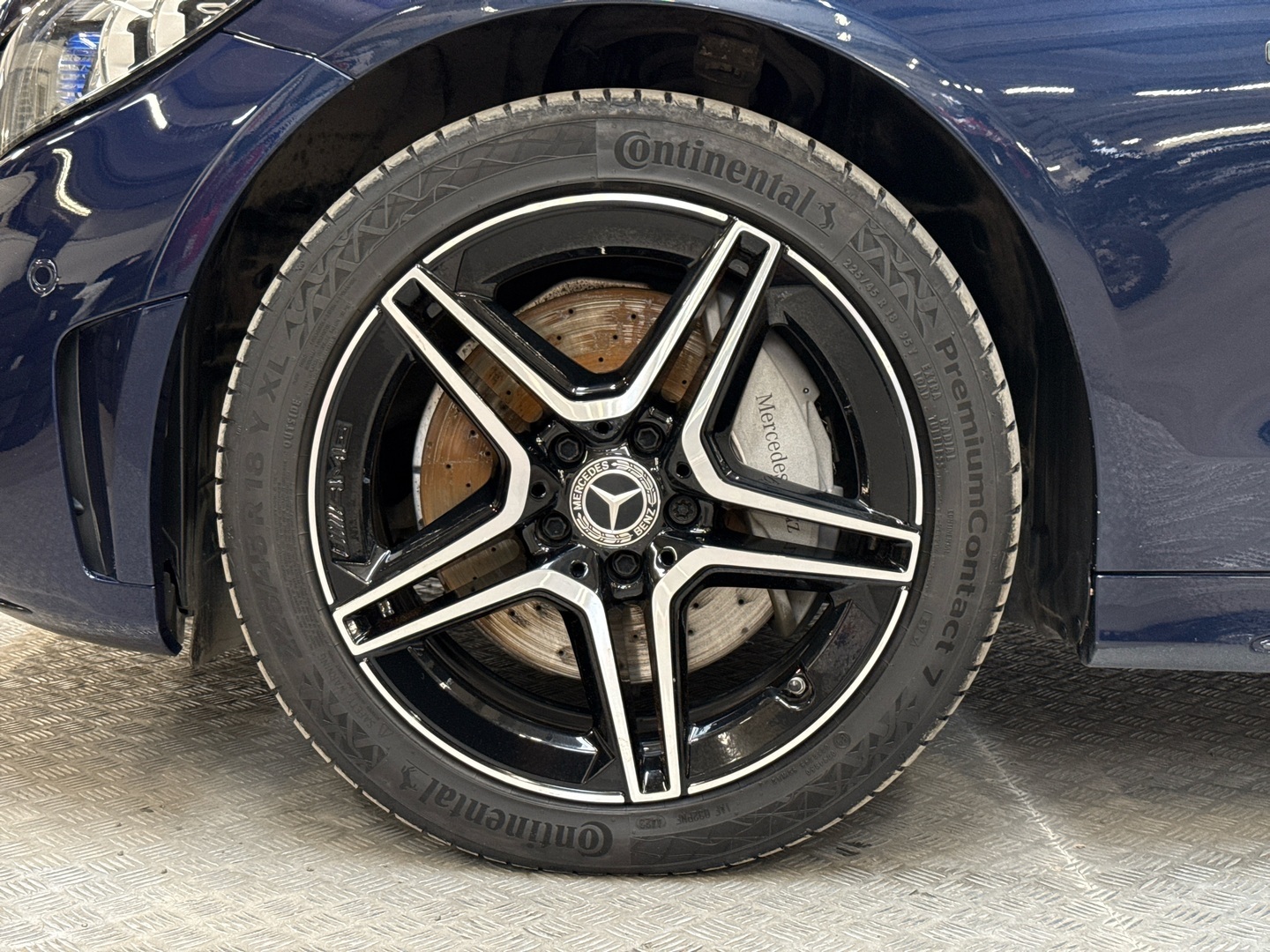 MERCEDES-BENZ C 2021