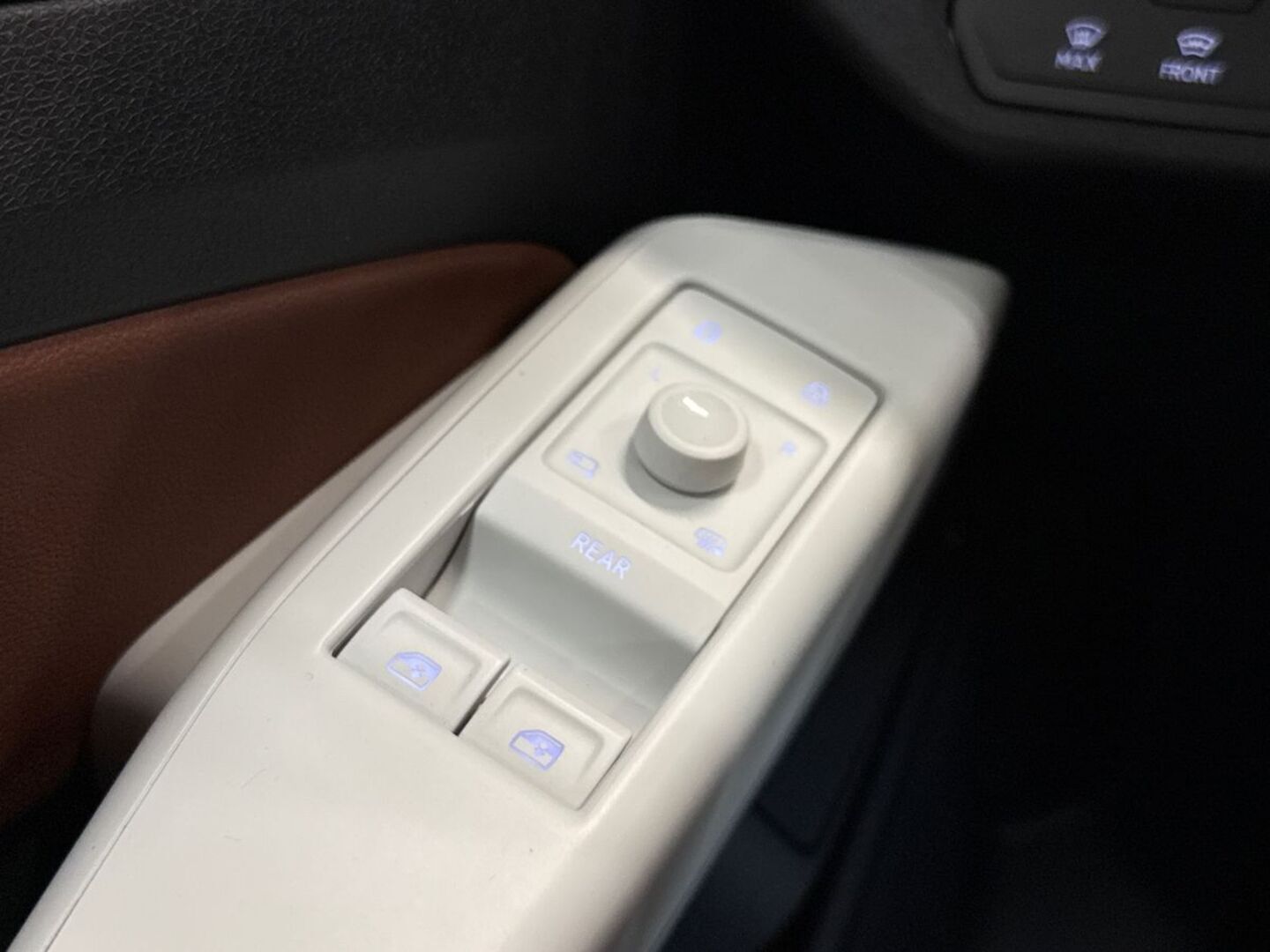 VOLKSWAGEN ID.4 2021