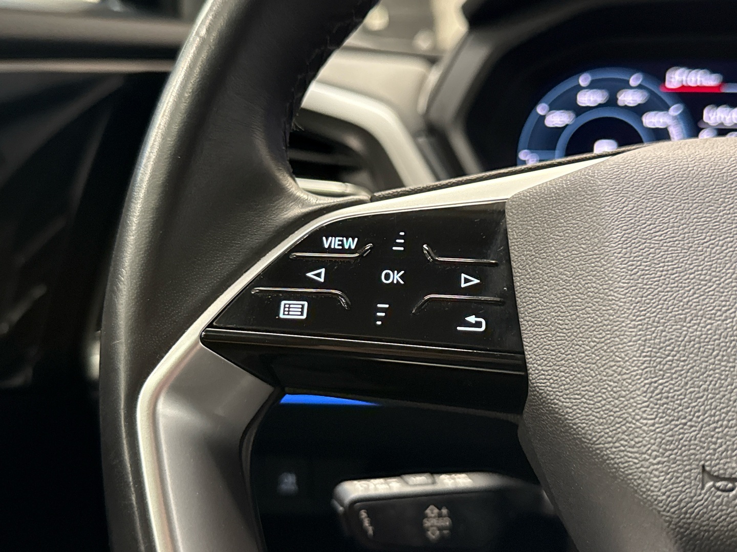 AUDI Q4 E-TRON 2021